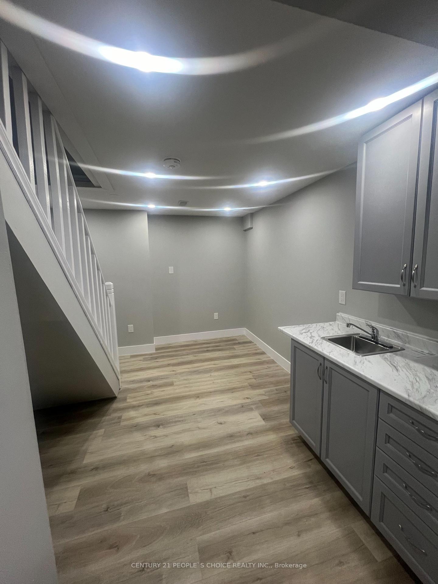 Photo 8 of Unit Lower, 27 Callandar Road, Brampton, Northwest Brampton — HOMEH