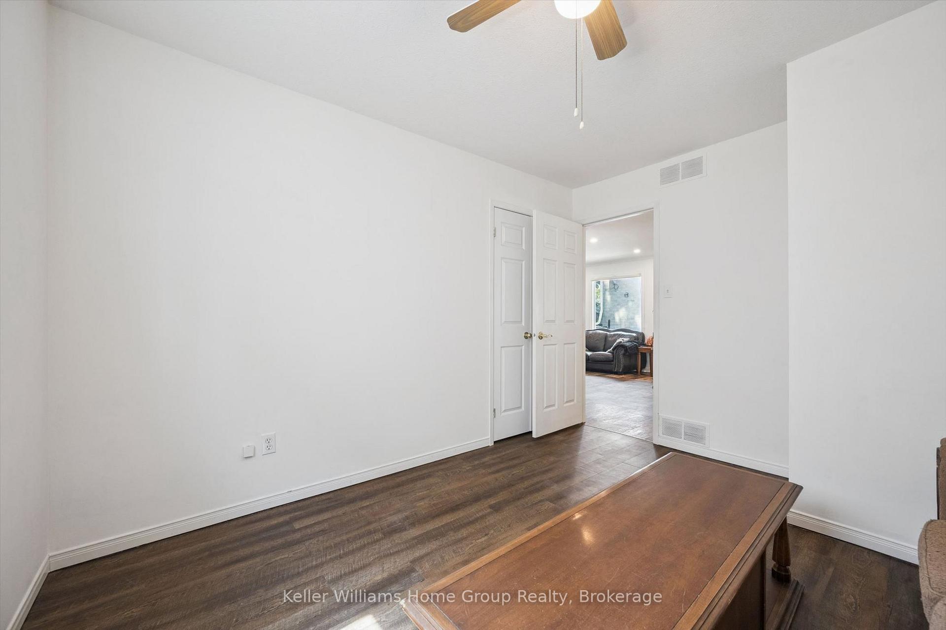Photo 24 of 28 Peglar Crescent, Centre Wellington, Fergus — HOMEH