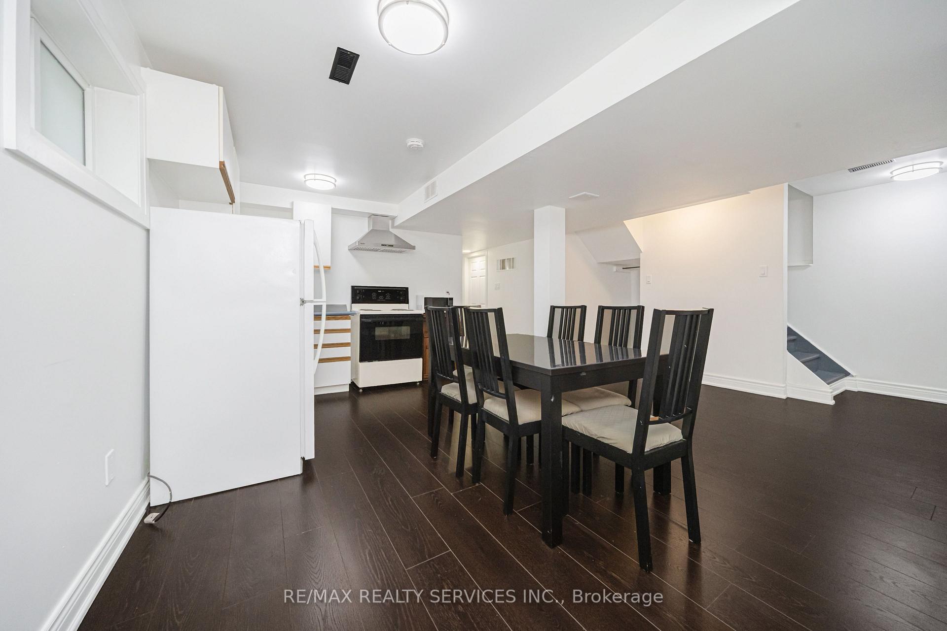 Photo 42 of 19 Wayne Nicol Drive, Brampton, Northwood Park — HOMEH
