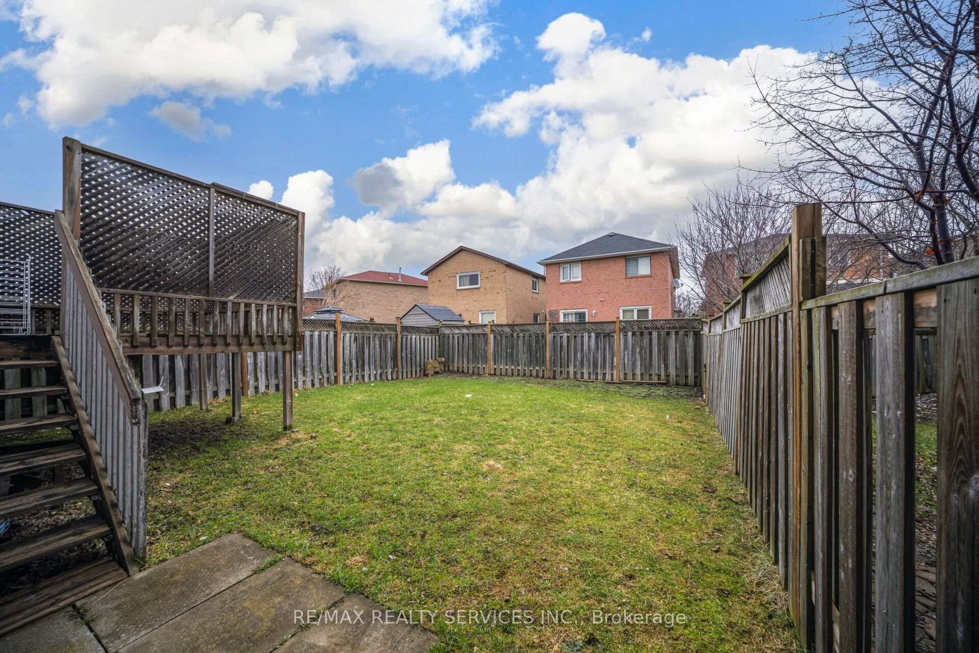 Photo 49 of 19 Wayne Nicol Drive, Brampton, Northwood Park — HOMEH