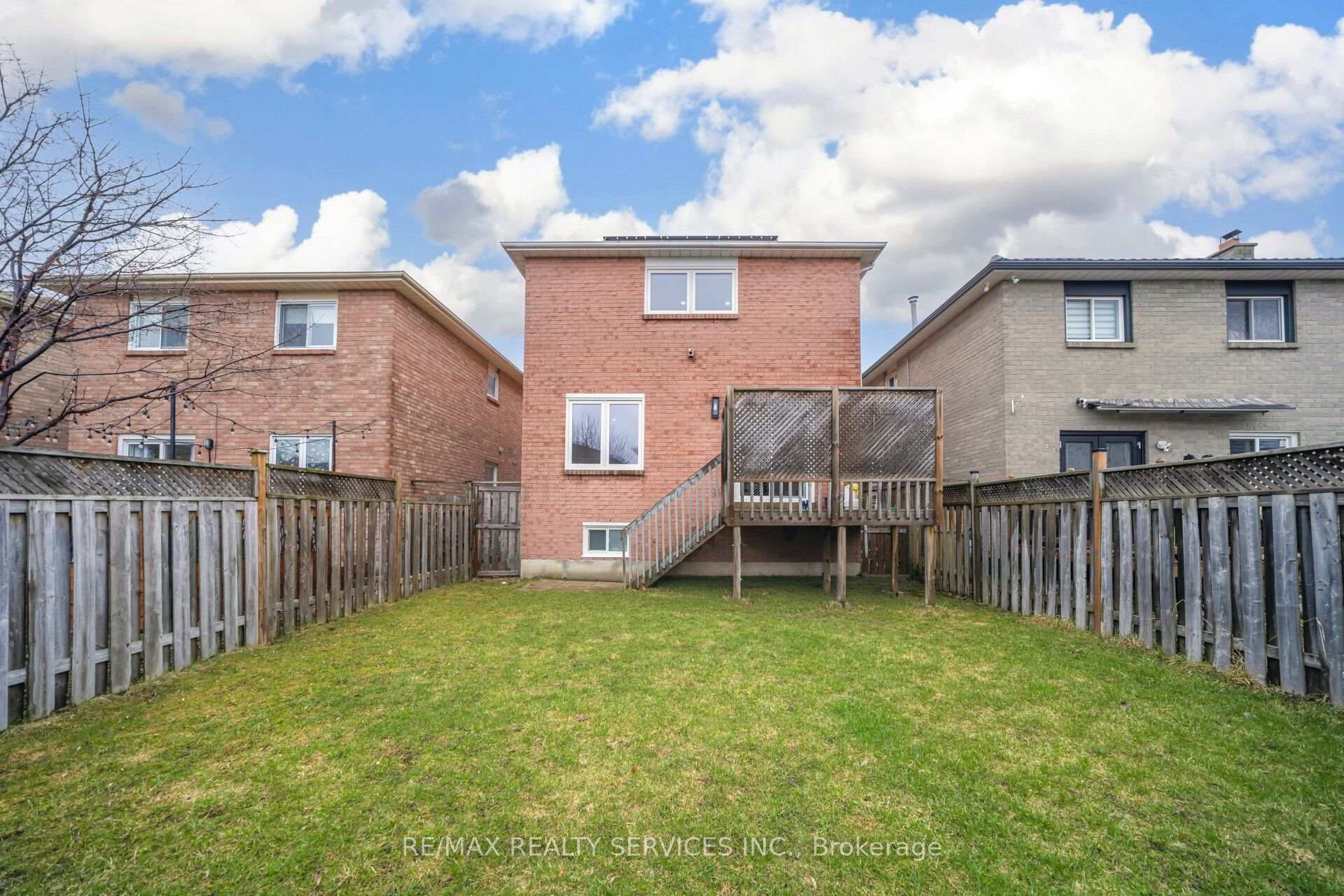 Photo 50 of 19 Wayne Nicol Drive, Brampton, Northwood Park — HOMEH