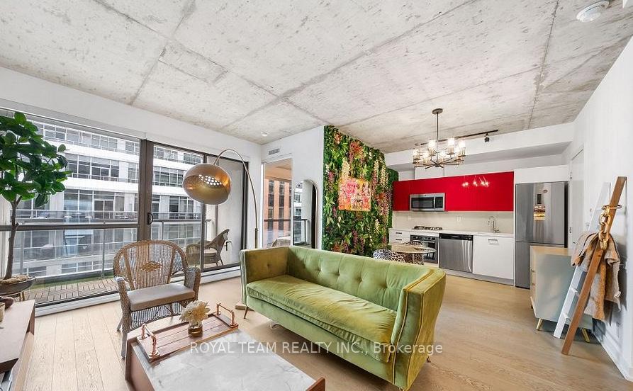 Photo 2 of Unit 815, 39 Brant Street, Toronto, Waterfront Communities — HOMEH