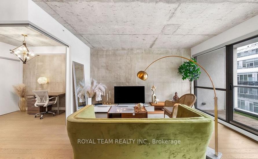 Photo 6 of Unit 815, 39 Brant Street, Toronto, Waterfront Communities — HOMEH