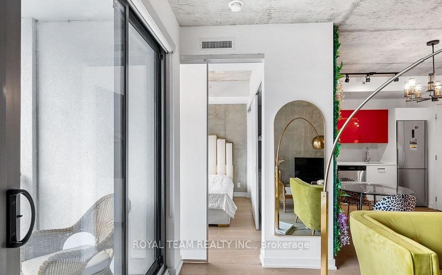 Photo 10 of Unit 815, 39 Brant Street, Toronto, Waterfront Communities — HOMEH