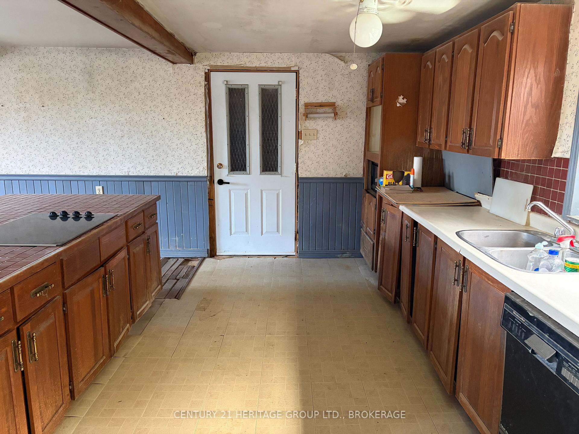 Photo 7 of 4621 Ellerbeck Road, Frontenac, Frontenac South — HOMEH