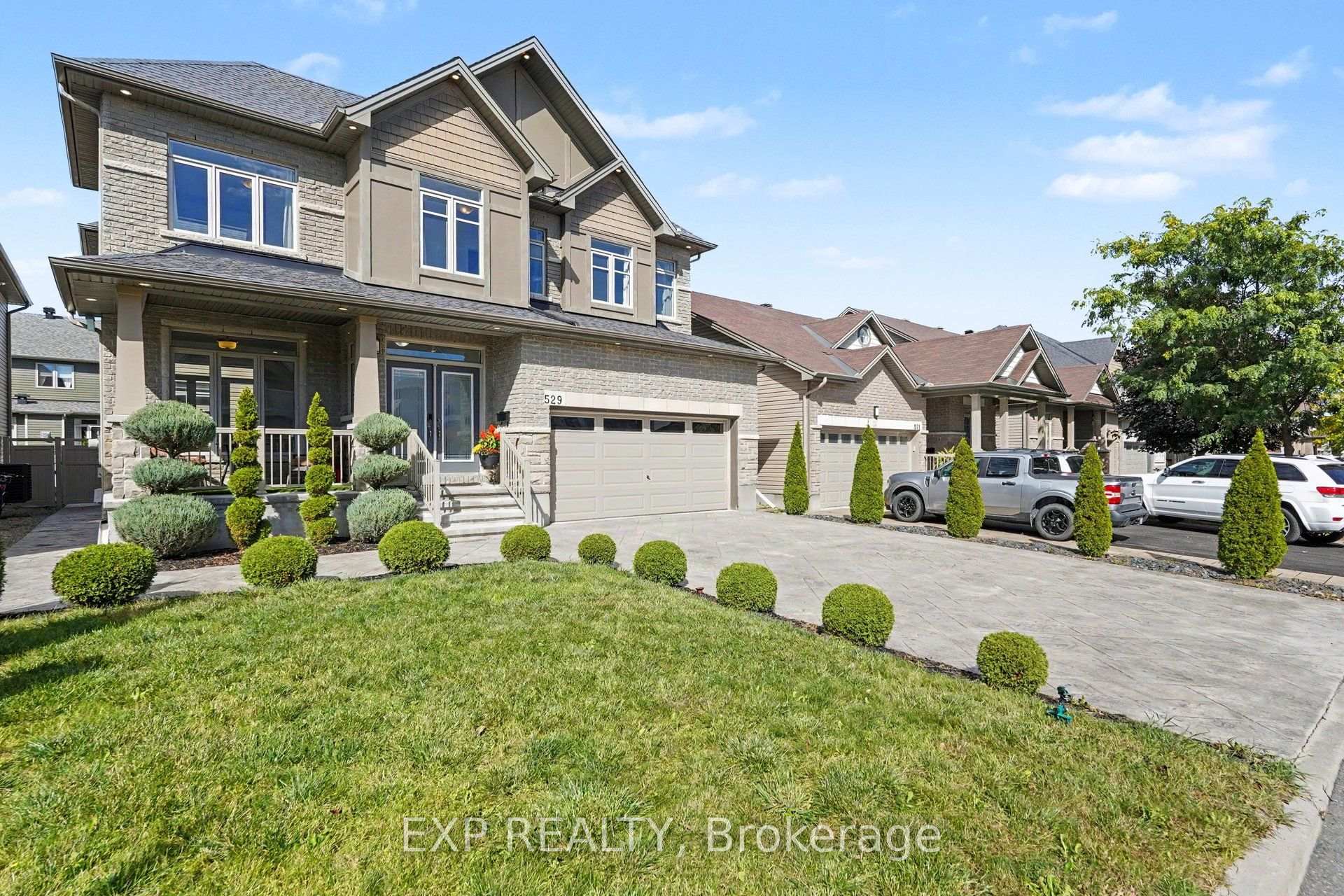 Photo 2 of 529 Peerless Street, Ottawa, Barrhaven - Cedargrove/Fraserdale — HOMEH