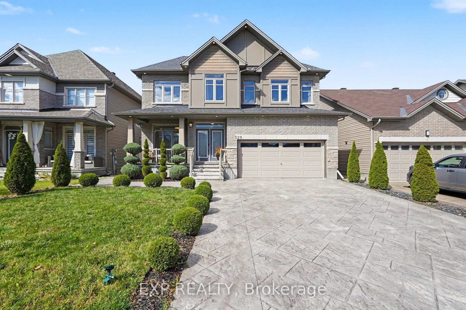 Photo 3 of 529 Peerless Street, Ottawa, Barrhaven - Cedargrove/Fraserdale — HOMEH