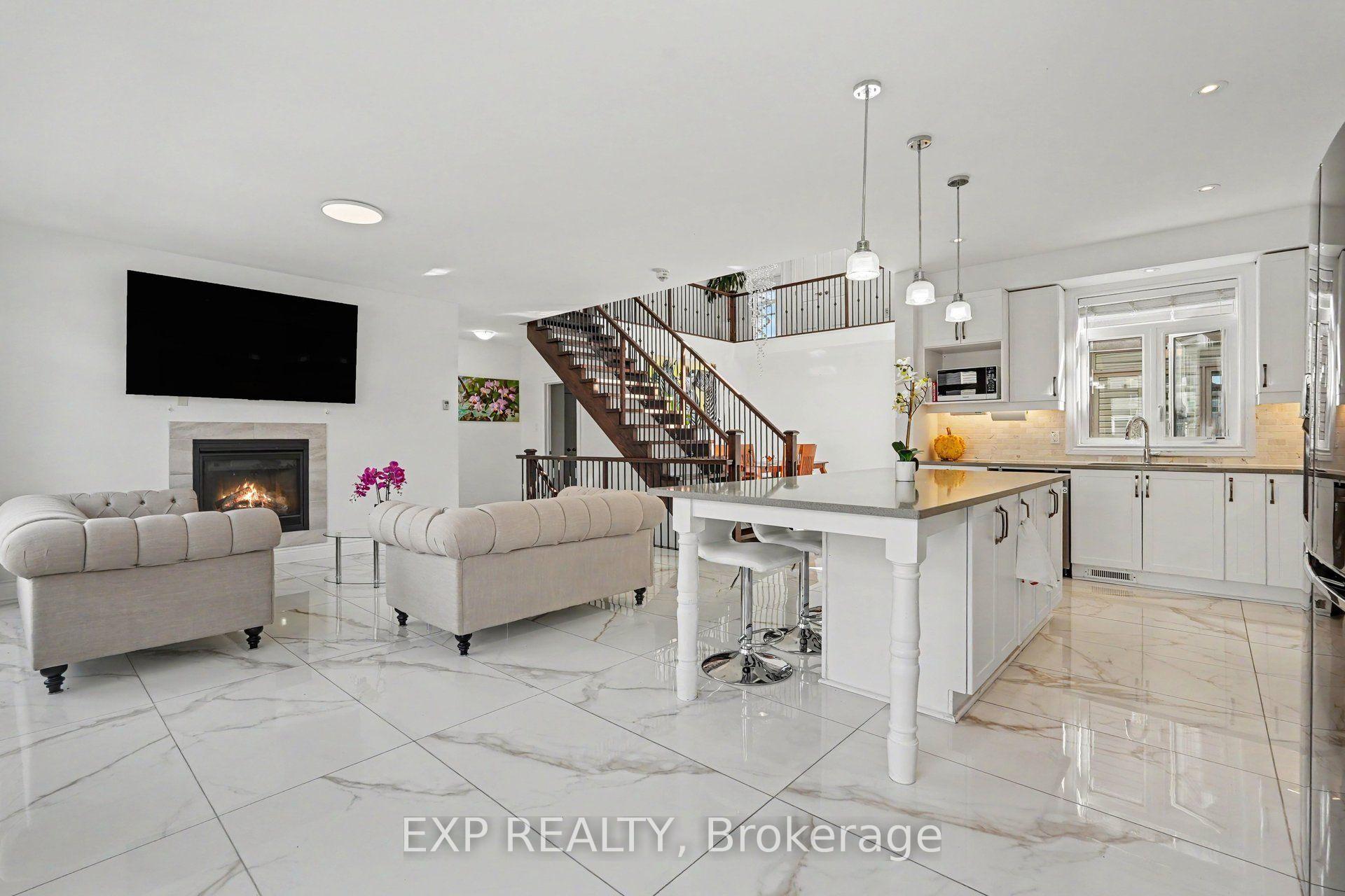 Photo 6 of 529 Peerless Street, Ottawa, Barrhaven - Cedargrove/Fraserdale — HOMEH