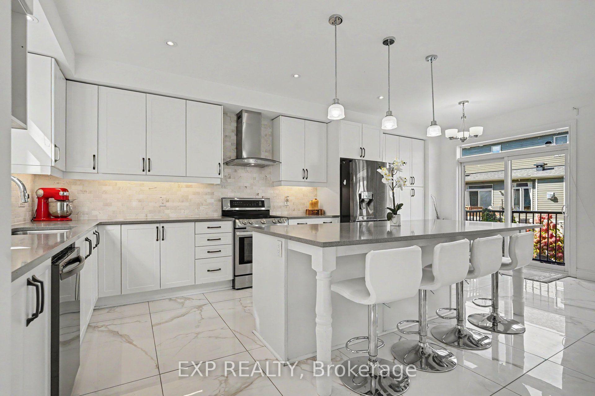 Photo 9 of 529 Peerless Street, Ottawa, Barrhaven - Cedargrove/Fraserdale — HOMEH