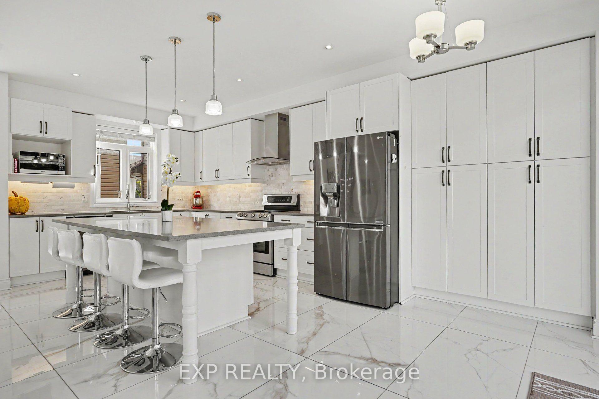 Photo 11 of 529 Peerless Street, Ottawa, Barrhaven - Cedargrove/Fraserdale — HOMEH