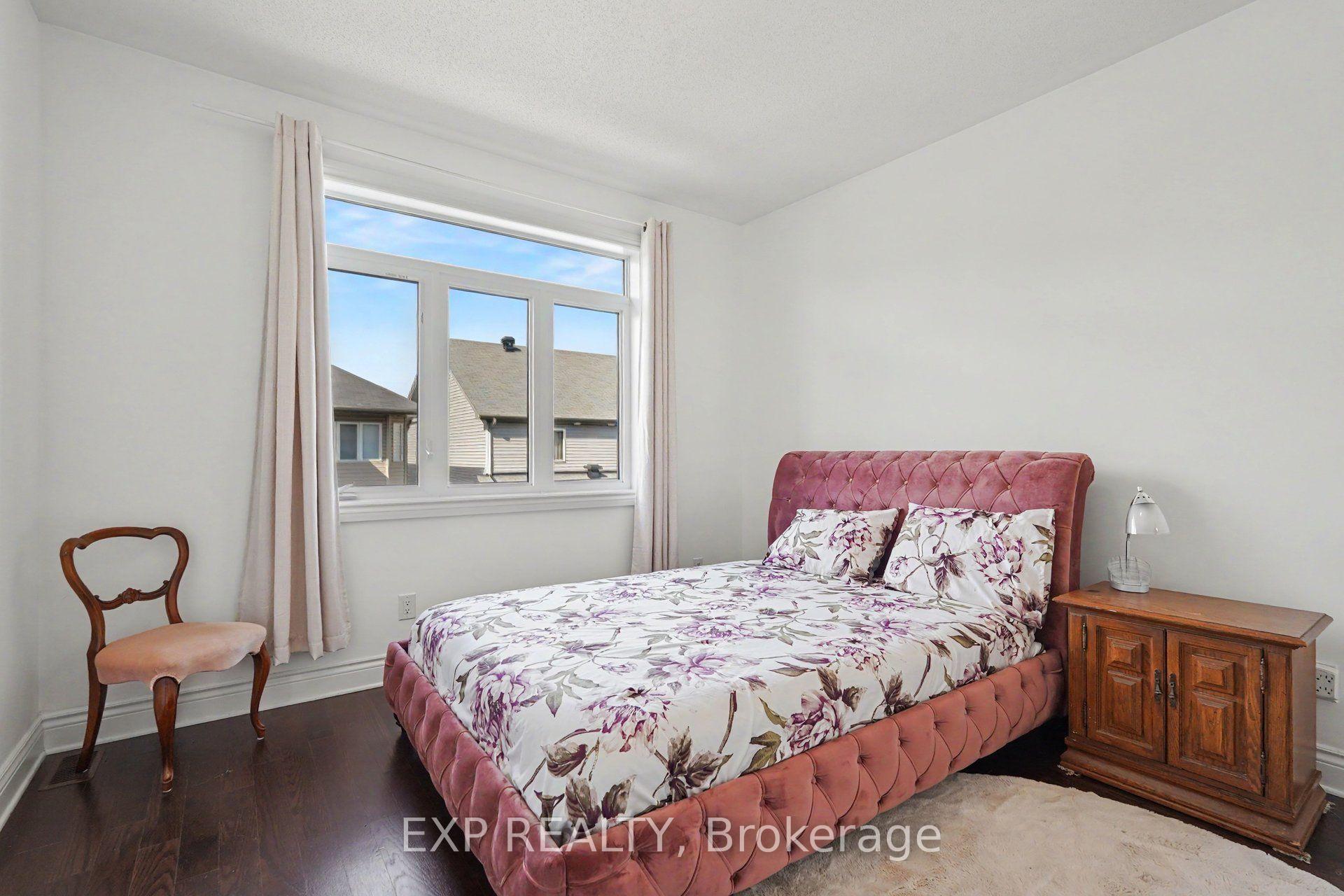 Photo 23 of 529 Peerless Street, Ottawa, Barrhaven - Cedargrove/Fraserdale — HOMEH