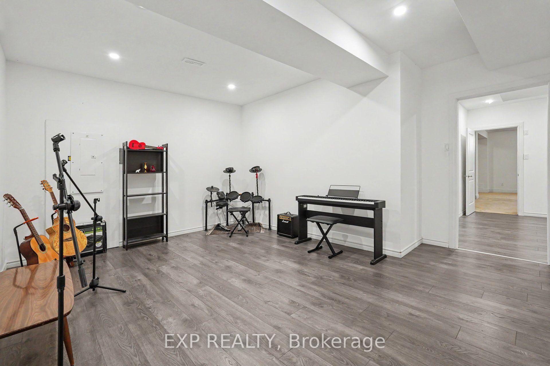 Photo 40 of 529 Peerless Street, Ottawa, Barrhaven - Cedargrove/Fraserdale — HOMEH