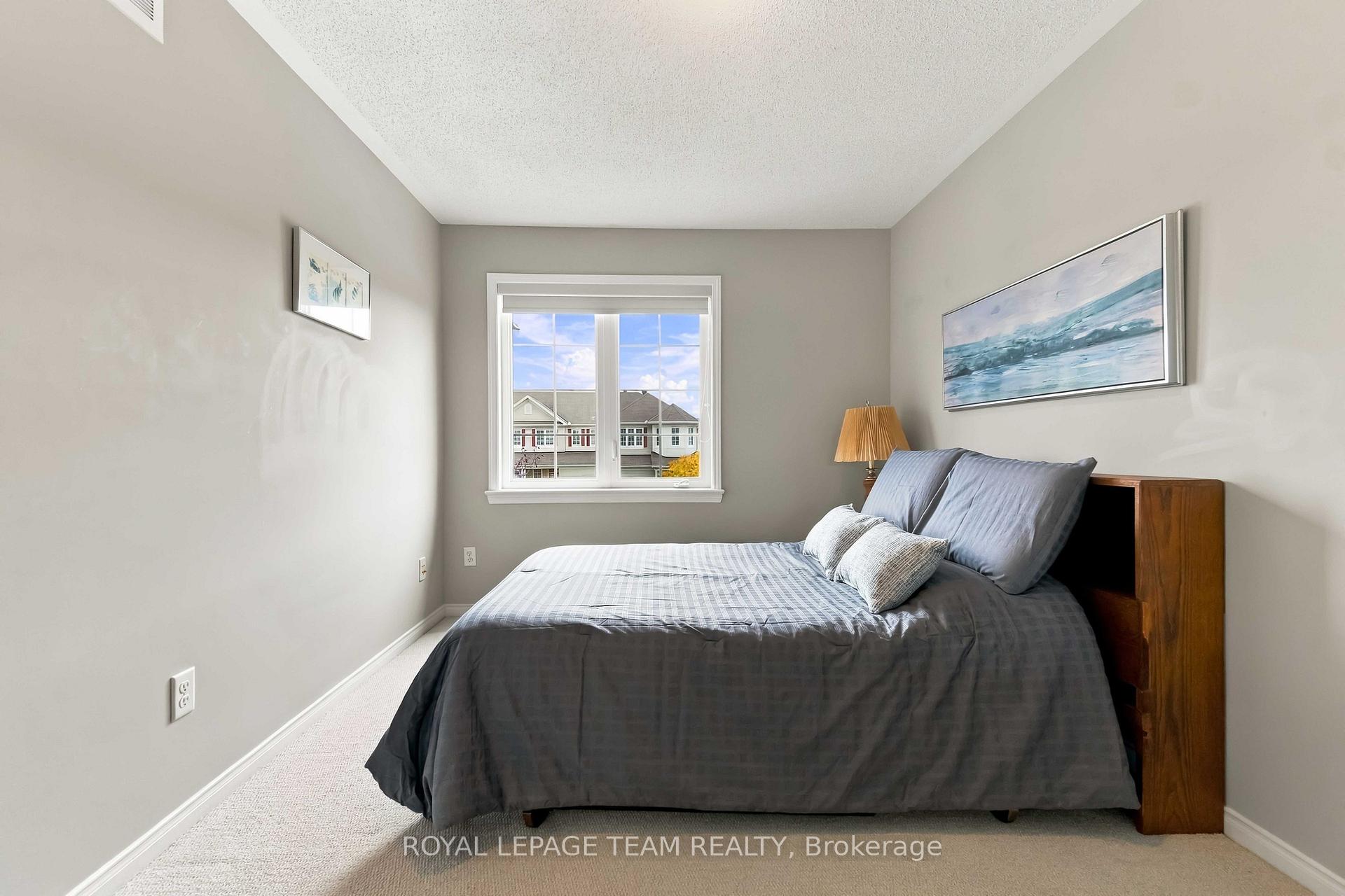 Photo 28 of 622 Pepperville Crescent, Ottawa, Kanata - Emerald Meadows/Trailwest — HOMEH