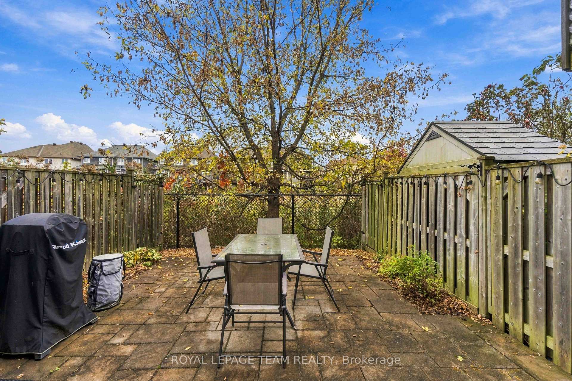 Photo 36 of 622 Pepperville Crescent, Ottawa, Kanata - Emerald Meadows/Trailwest — HOMEH