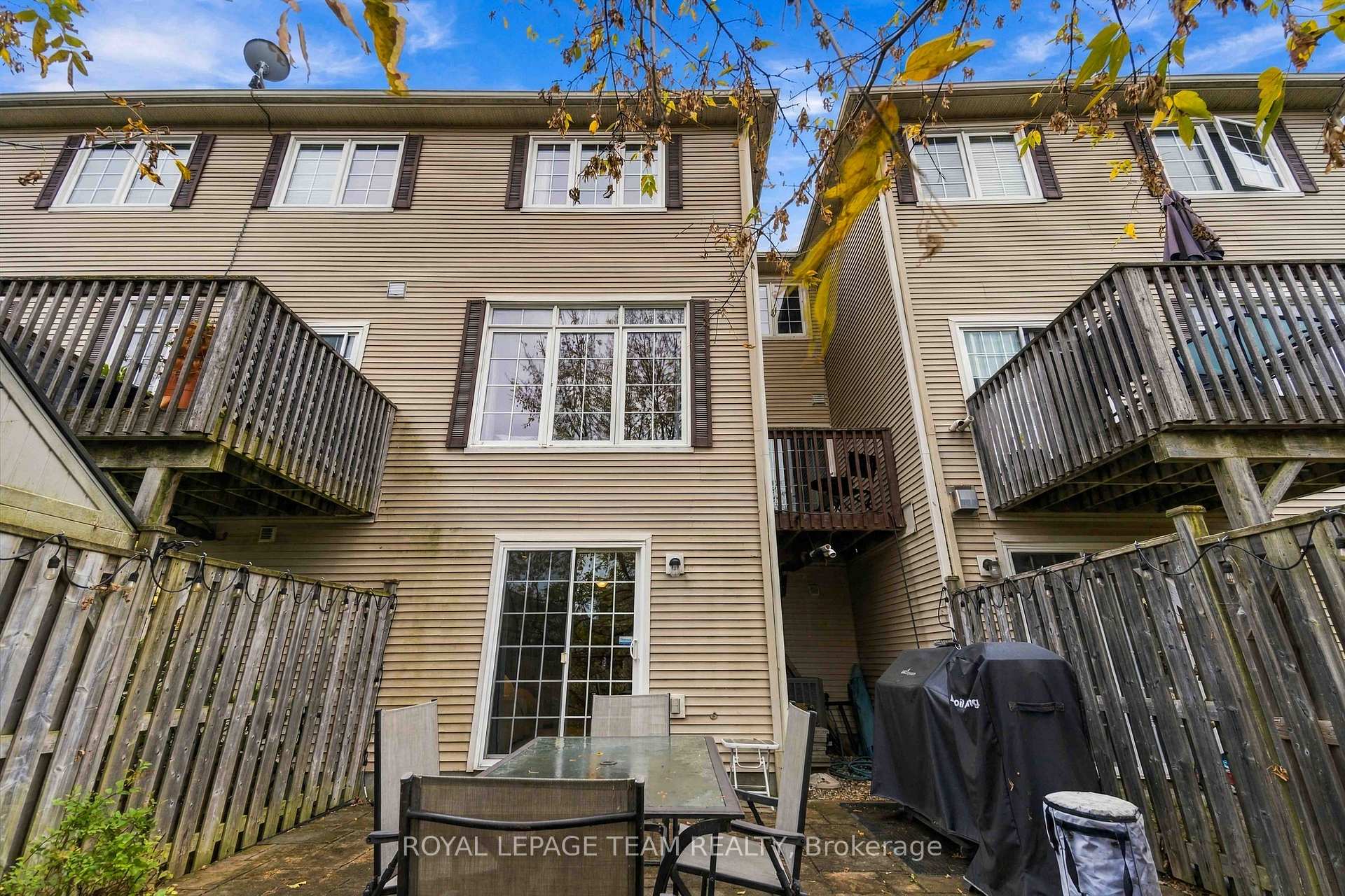 Photo 39 of 622 Pepperville Crescent, Ottawa, Kanata - Emerald Meadows/Trailwest — HOMEH