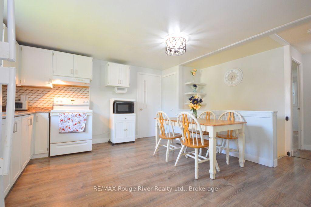Photo 7 of 1084 Norman Crescent, Oshawa, Donevan — HOMEH