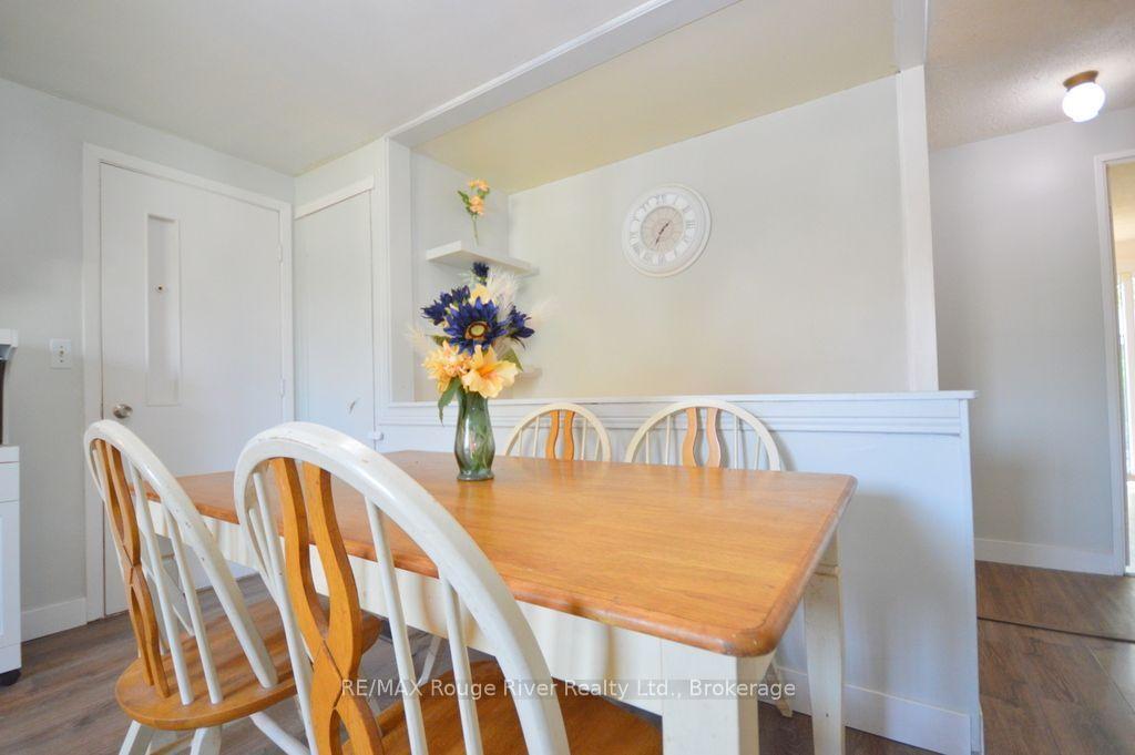 Photo 8 of 1084 Norman Crescent, Oshawa, Donevan — HOMEH