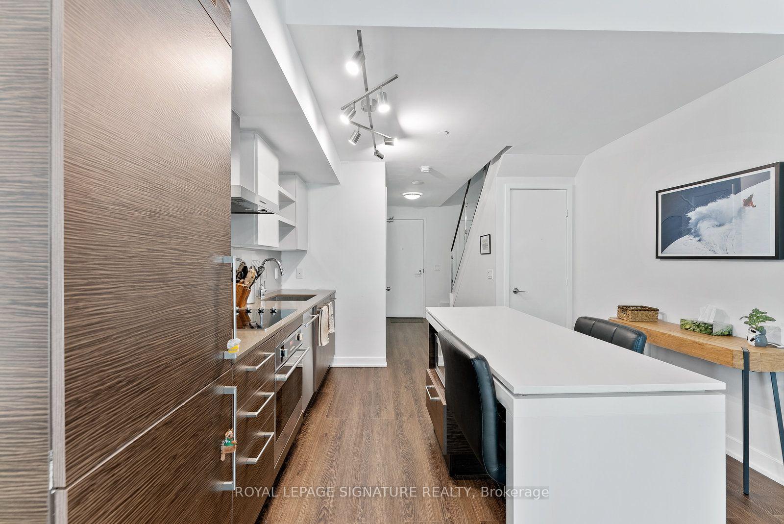 Photo 7 of Unit 333, 1030 King Street W, Toronto, Niagara — HOMEH