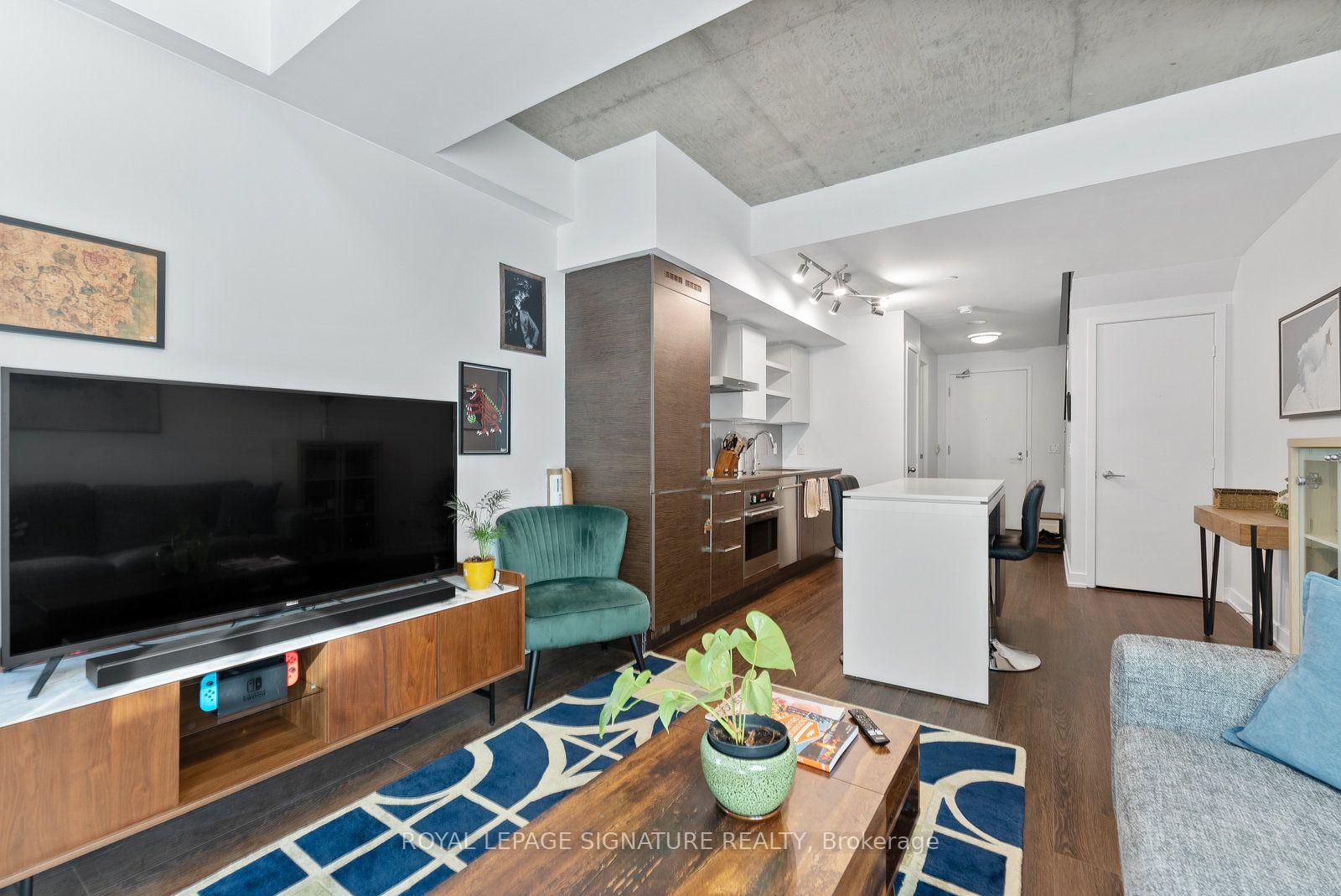 Photo 14 of Unit 333, 1030 King Street W, Toronto, Niagara — HOMEH