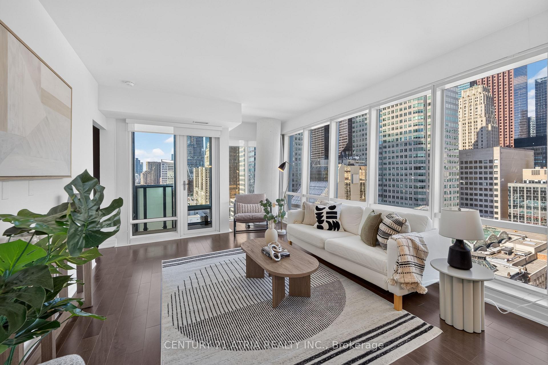 Photo 4 of Unit 1605, 8 The Esplanade, Toronto, Waterfront Communities — HOMEH