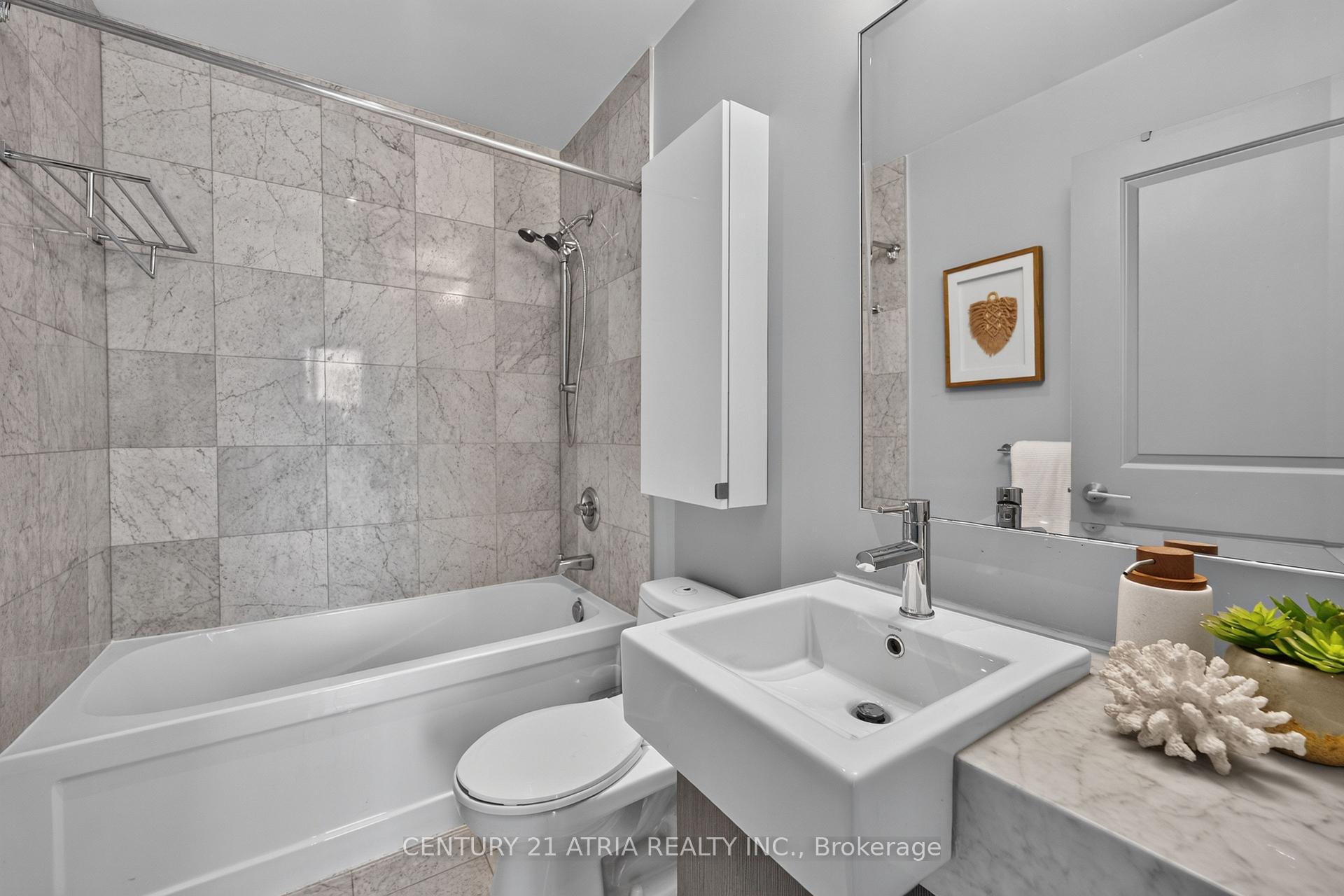 Photo 19 of Unit 1605, 8 The Esplanade, Toronto, Waterfront Communities — HOMEH