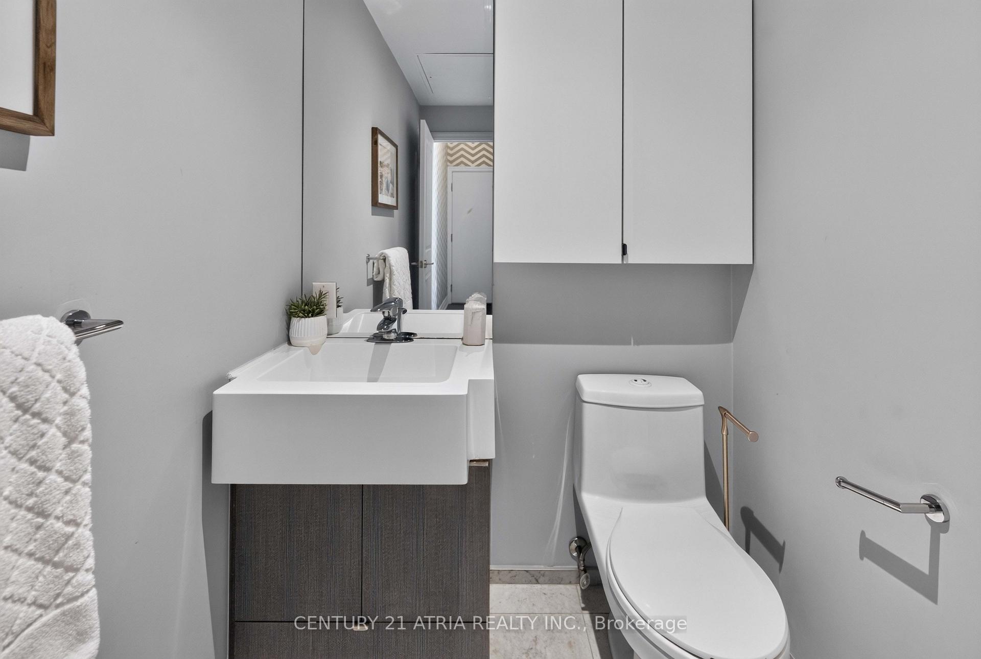 Photo 23 of Unit 1605, 8 The Esplanade, Toronto, Waterfront Communities — HOMEH