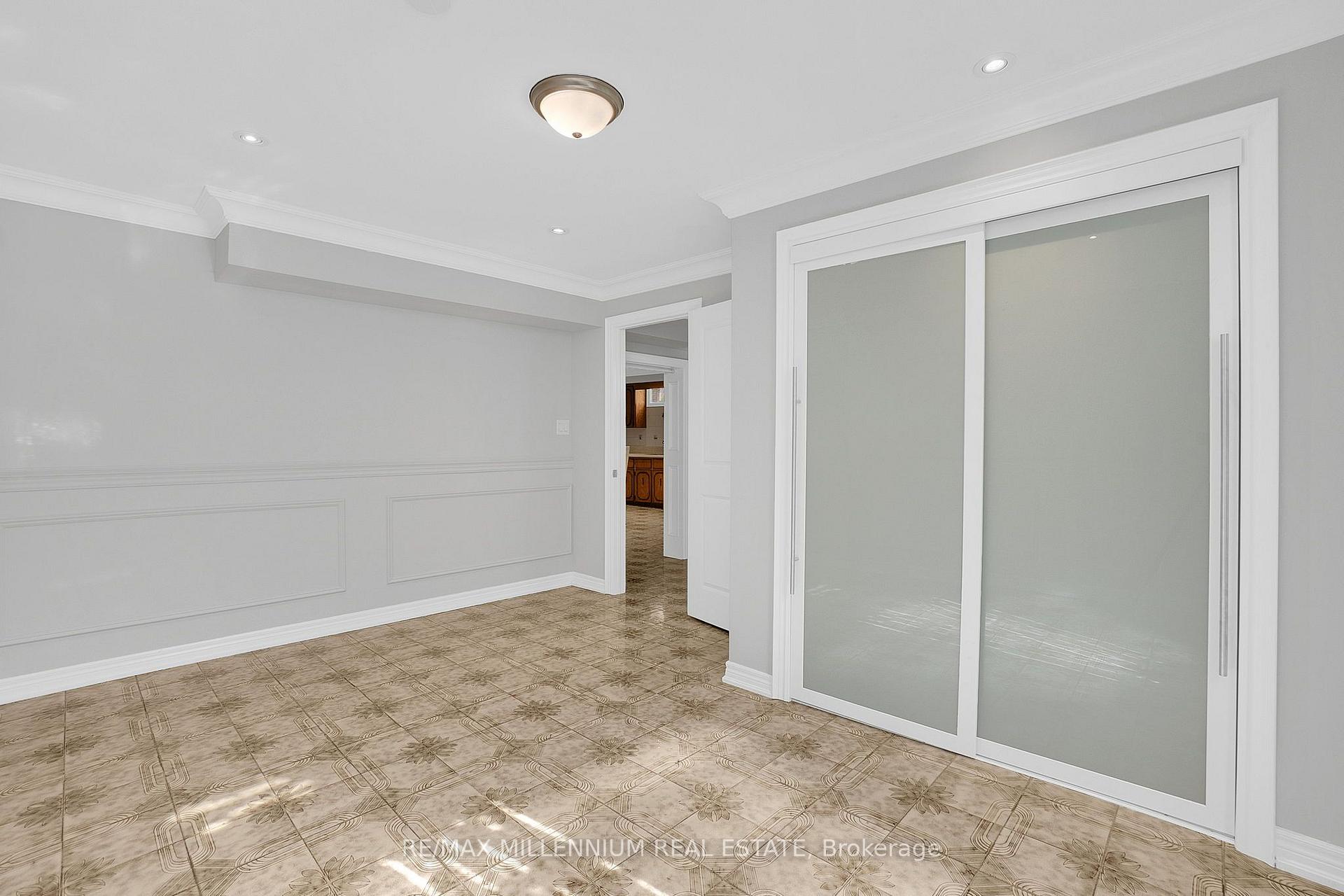 Photo 3 of Unit Lower, 99 Willis Road, Vaughan, East Woodbridge — HOMEH