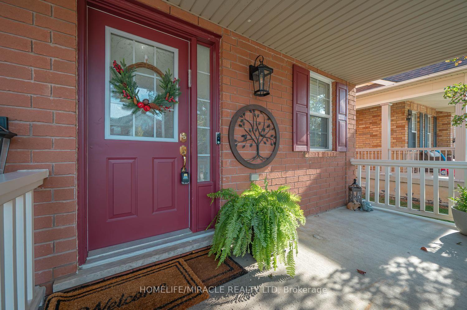 Photo 5 of 1552 Harwood Drive, Milton, Clarke — HOMEH