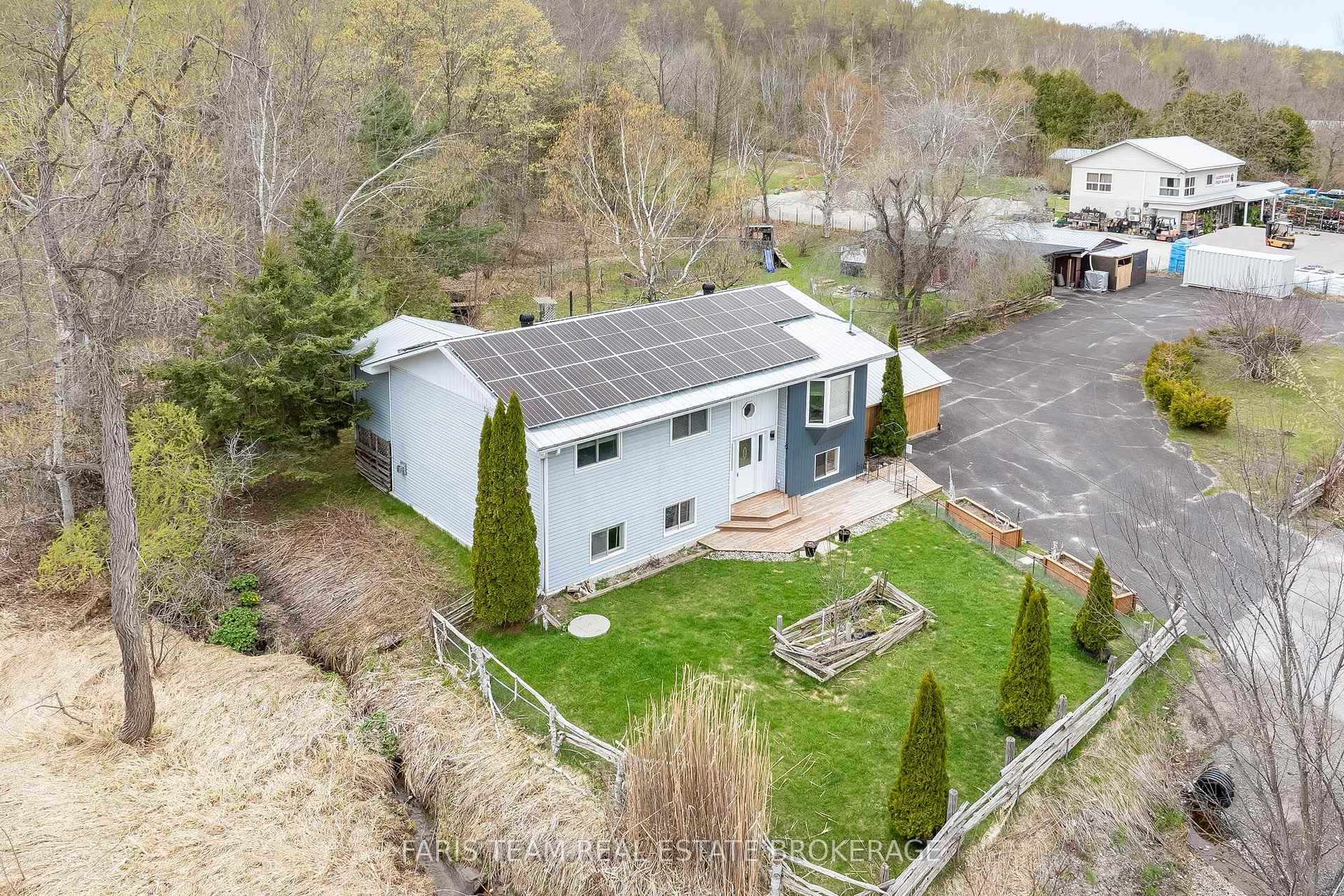 Photo 3 of 12804 County Road 16, Severn, Fesserton — HOMEH