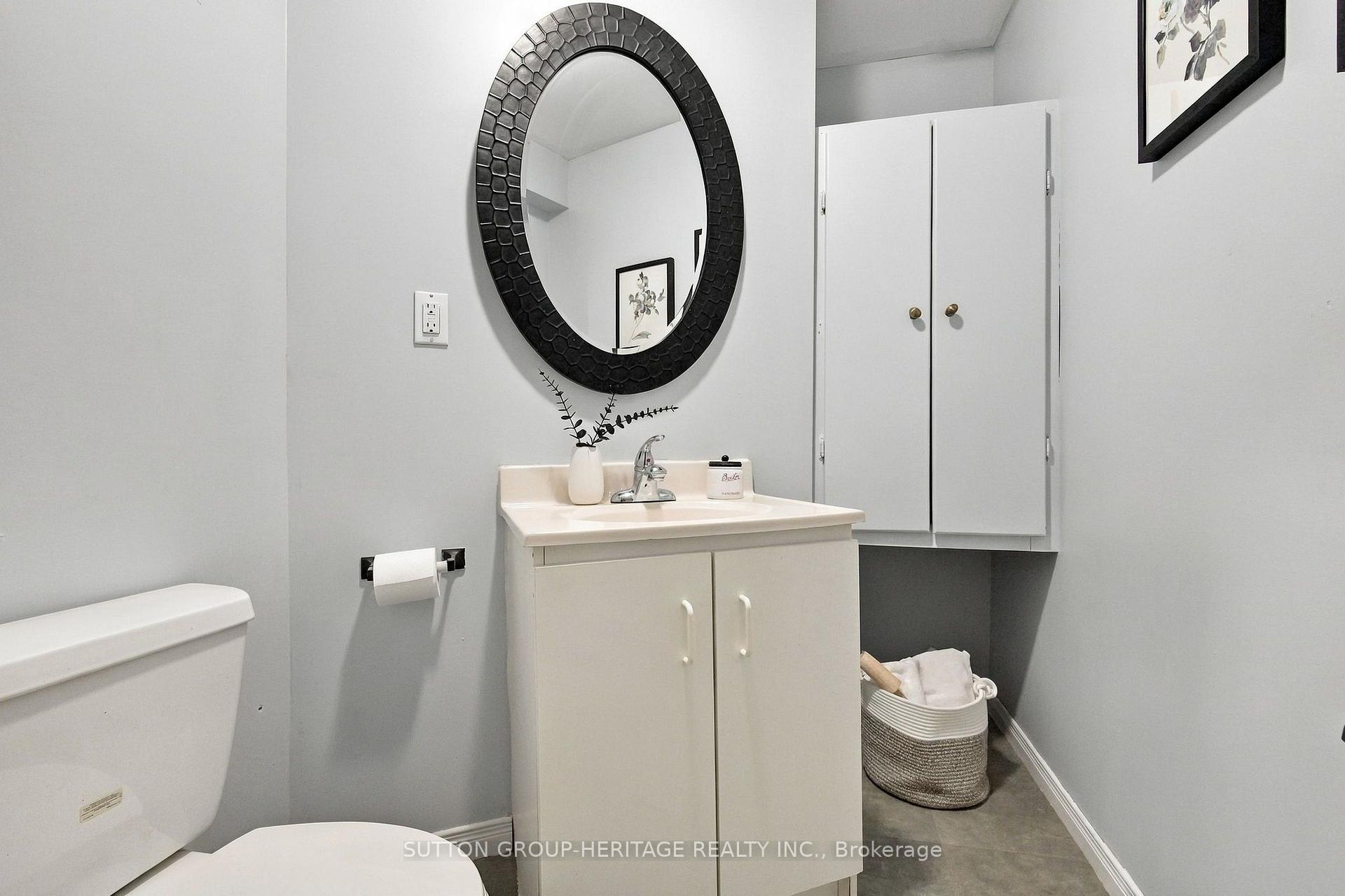 Photo 24 of 68 Hartsfield Drive, Clarington, Courtice — HOMEH