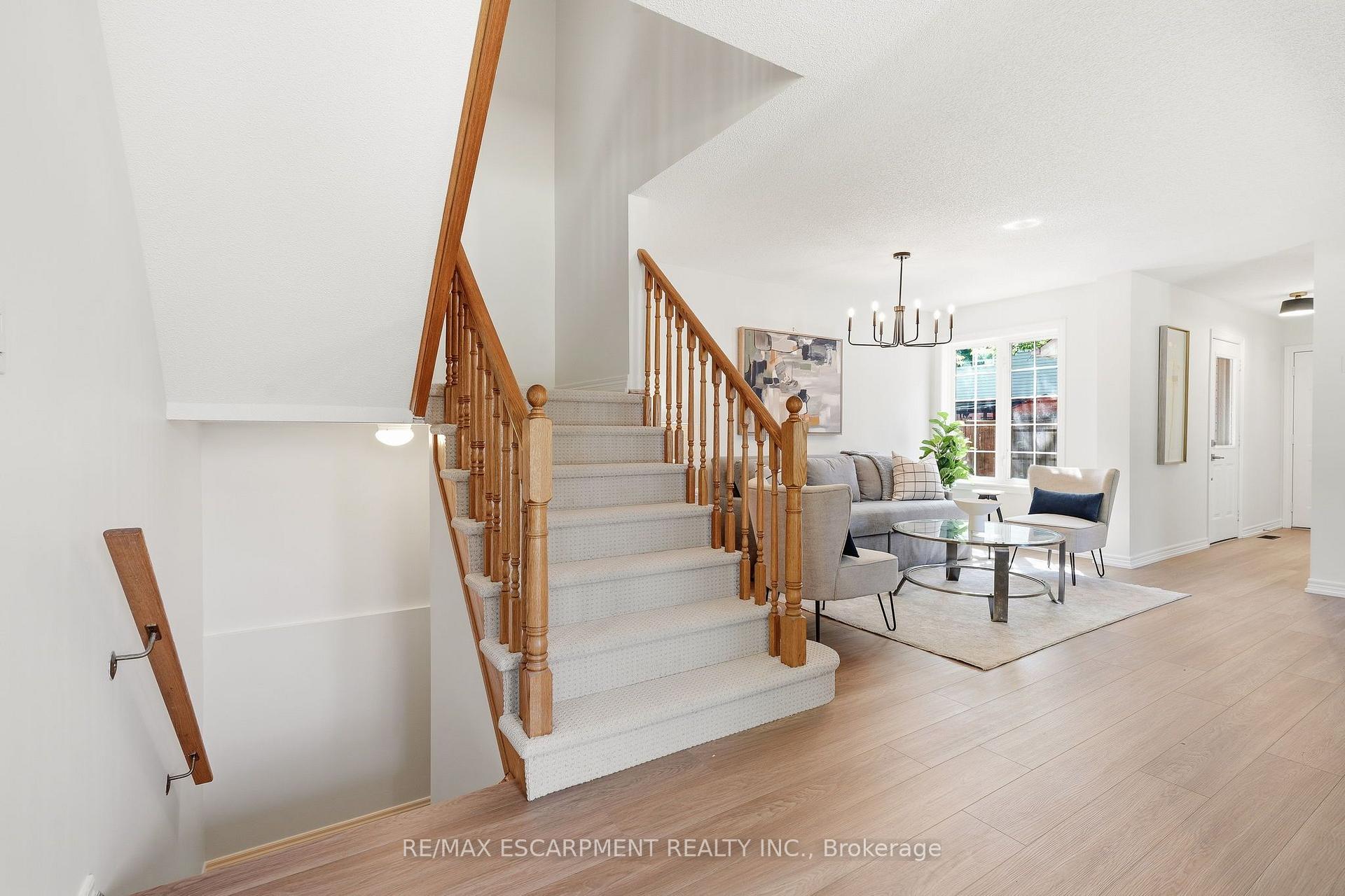Photo 5 of Unit 7, 1745 Creek Way, Burlington, Uptown — HOMEH
