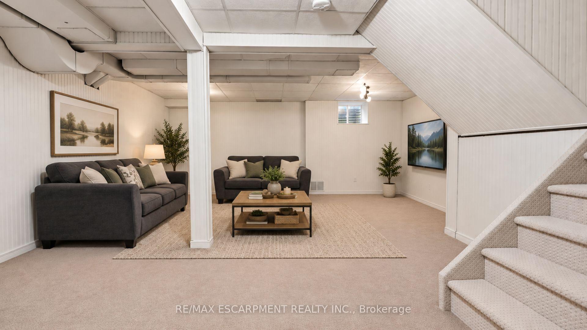 Photo 22 of Unit 7, 1745 Creek Way, Burlington, Uptown — HOMEH