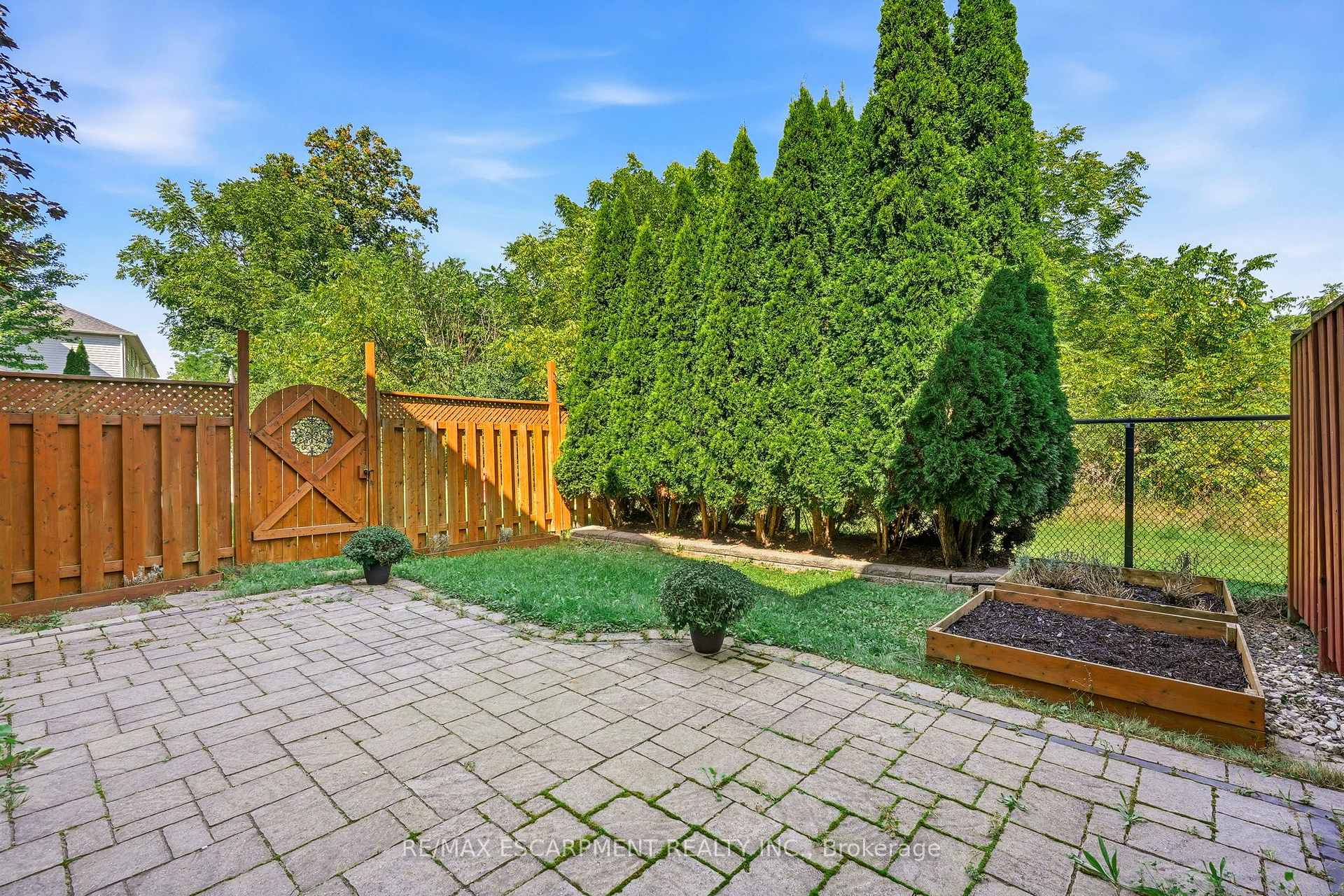 Photo 24 of Unit 7, 1745 Creek Way, Burlington, Uptown — HOMEH