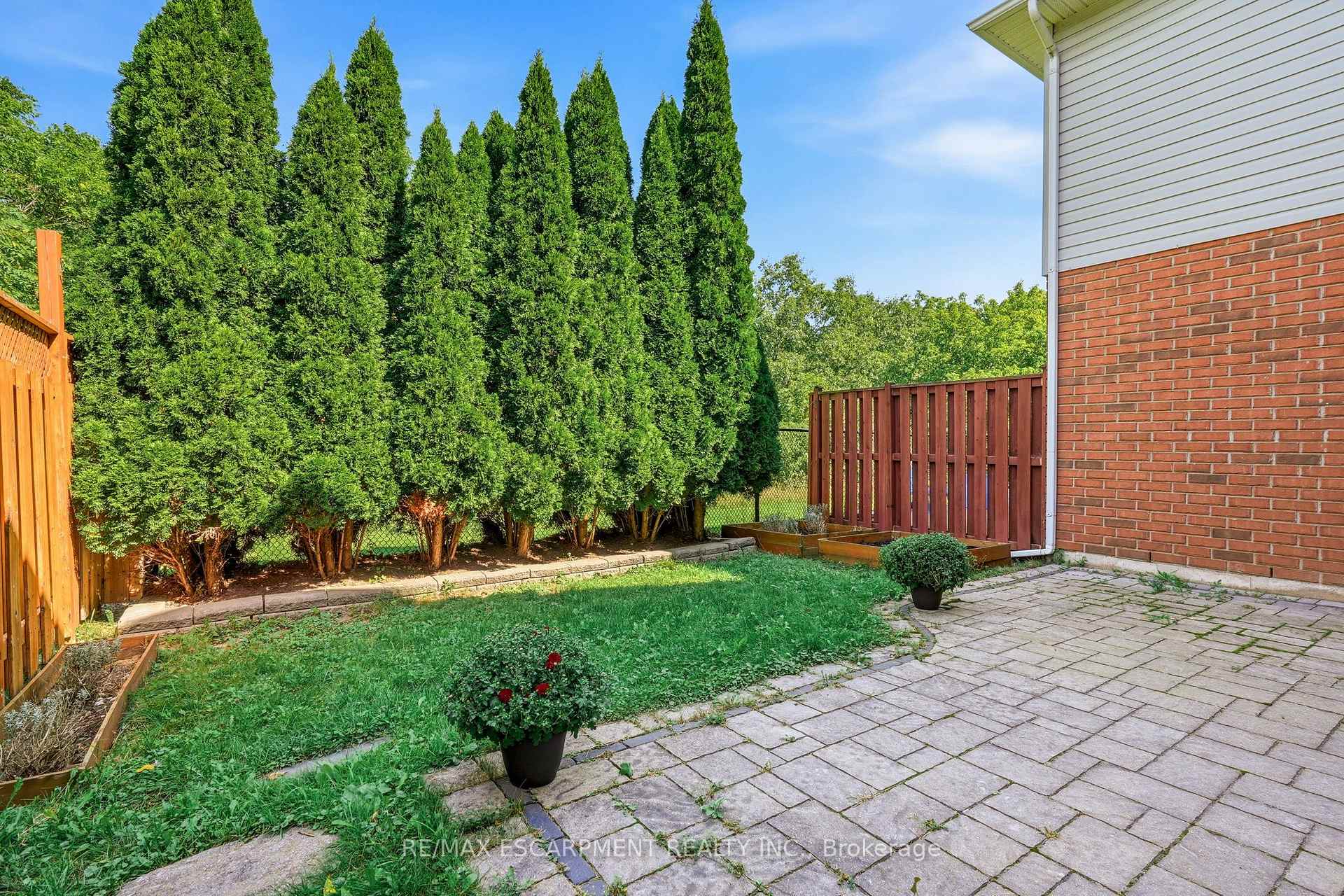 Photo 25 of Unit 7, 1745 Creek Way, Burlington, Uptown — HOMEH