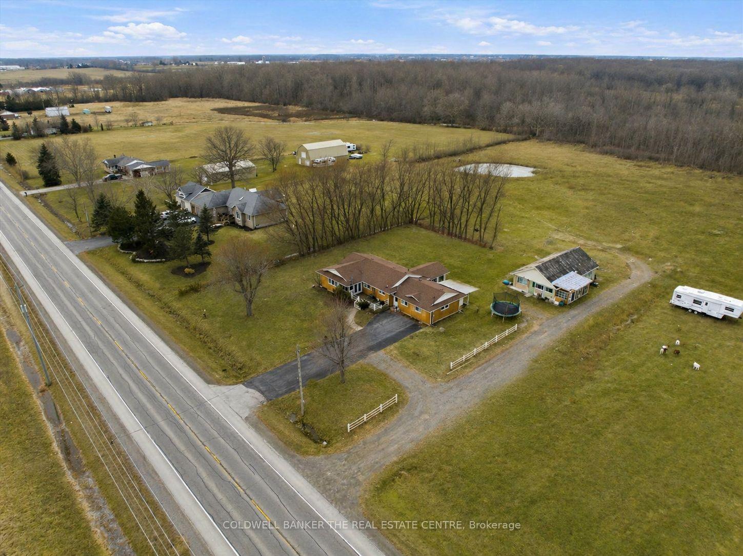 Photo 4 of 356 Mountain Road, Grimsby, Grimsby Escarpment — HOMEH