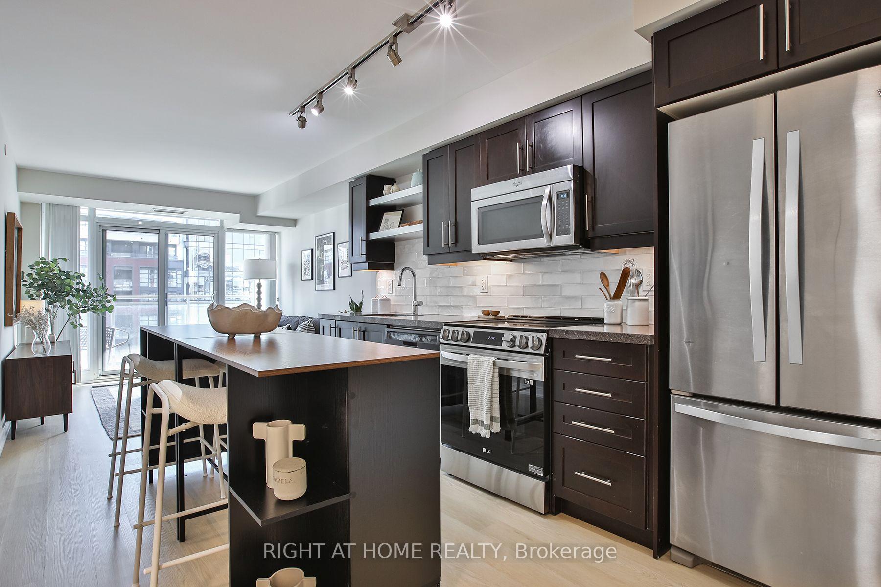 Photo of Unit 1623, 525 Adelaide Street W