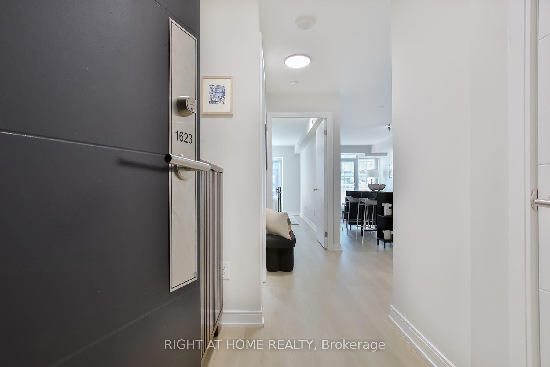 Photo 2 of Unit 1623, 525 Adelaide Street W, Toronto, Waterfront Communities — HOMEH