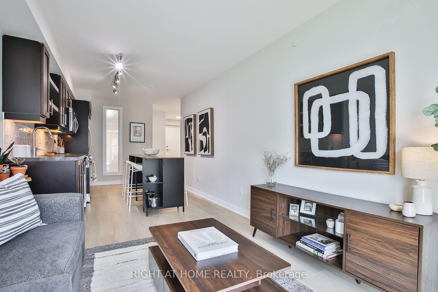 Photo 12 of Unit 1623, 525 Adelaide Street W, Toronto, Waterfront Communities — HOMEH