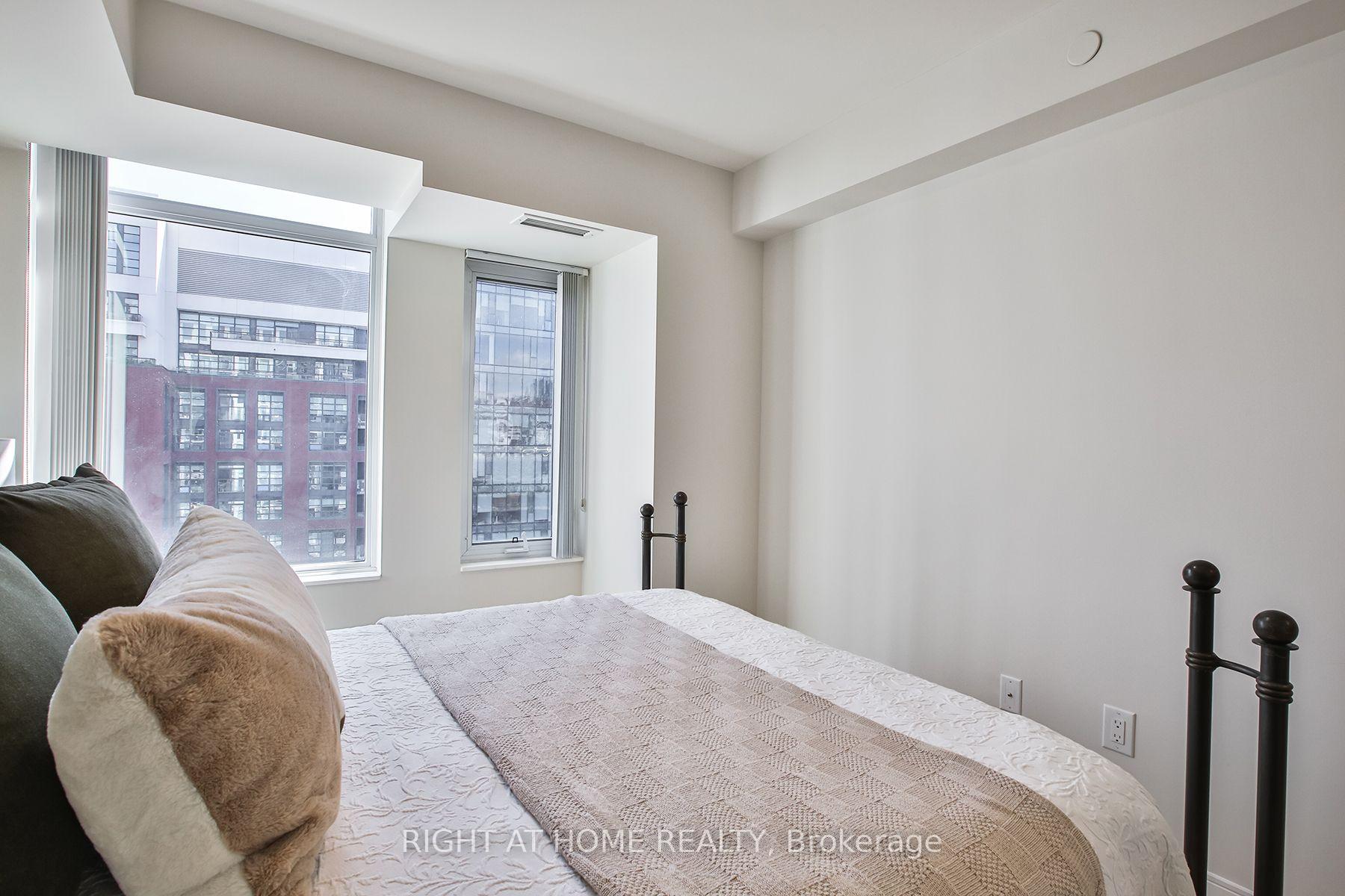 Photo 16 of Unit 1623, 525 Adelaide Street W, Toronto, Waterfront Communities — HOMEH