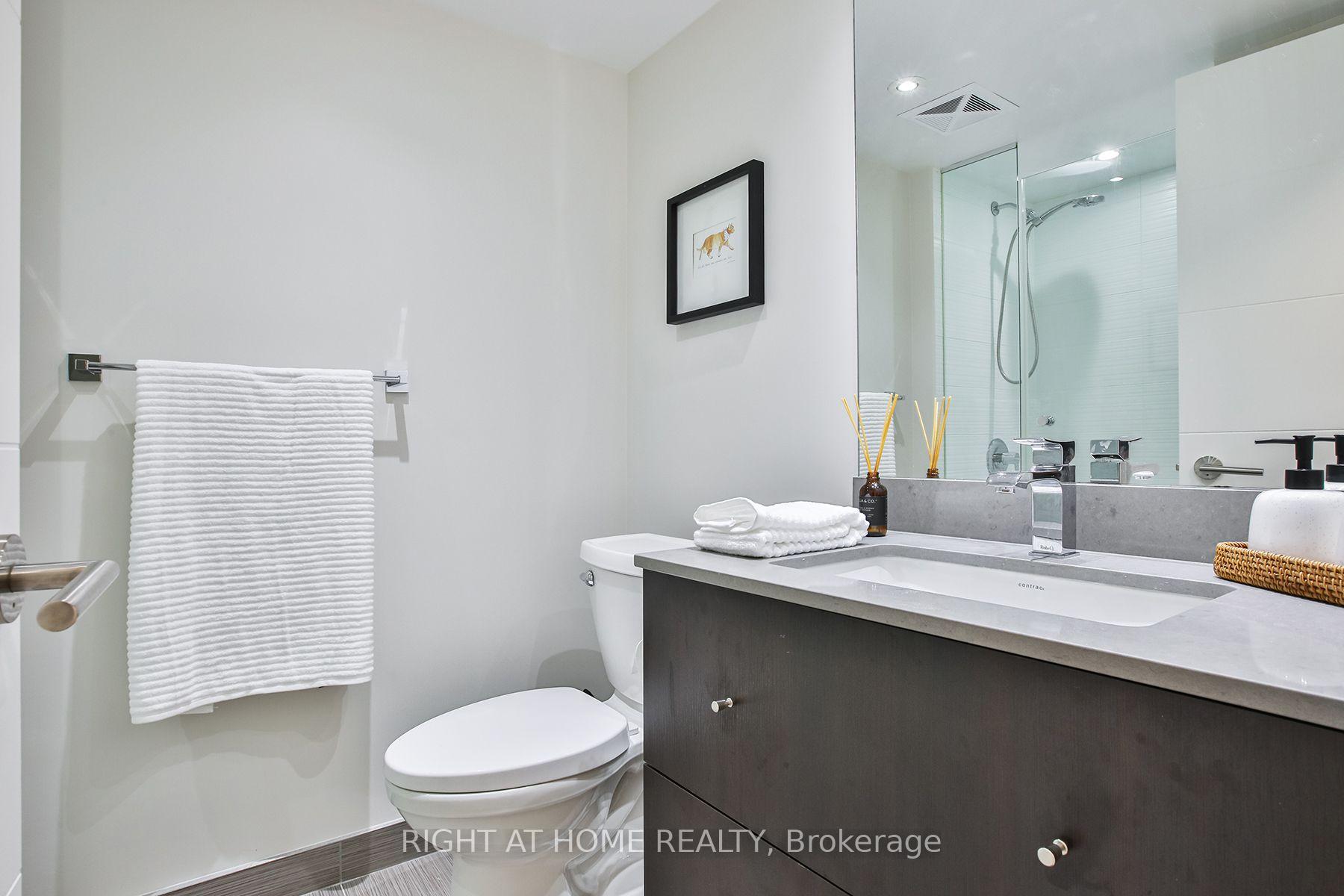 Photo 21 of Unit 1623, 525 Adelaide Street W, Toronto, Waterfront Communities — HOMEH