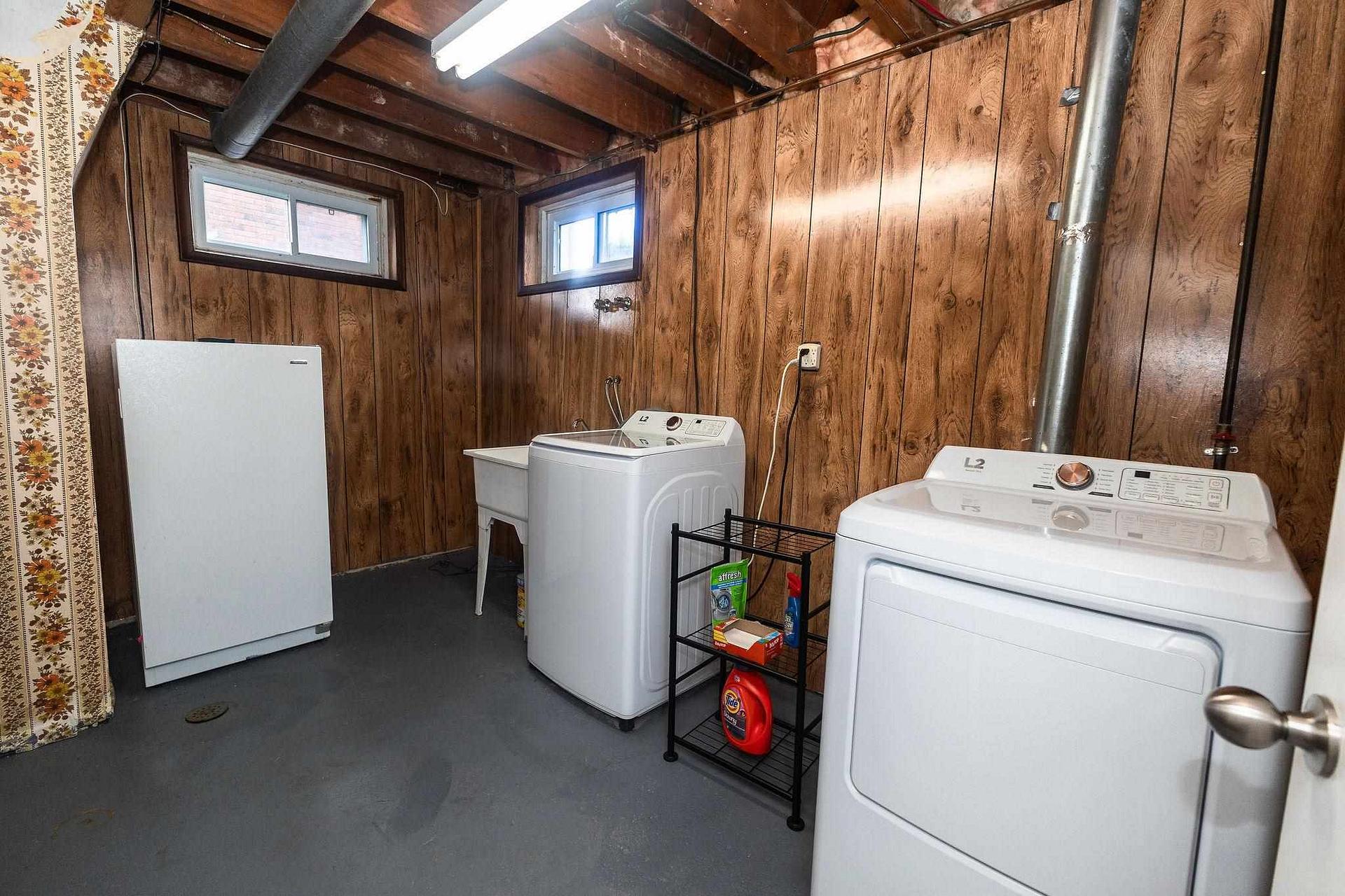 Photo 27 of 29 Routledge Avenue, Sault Ste Marie, Ward 2 — HOMEH