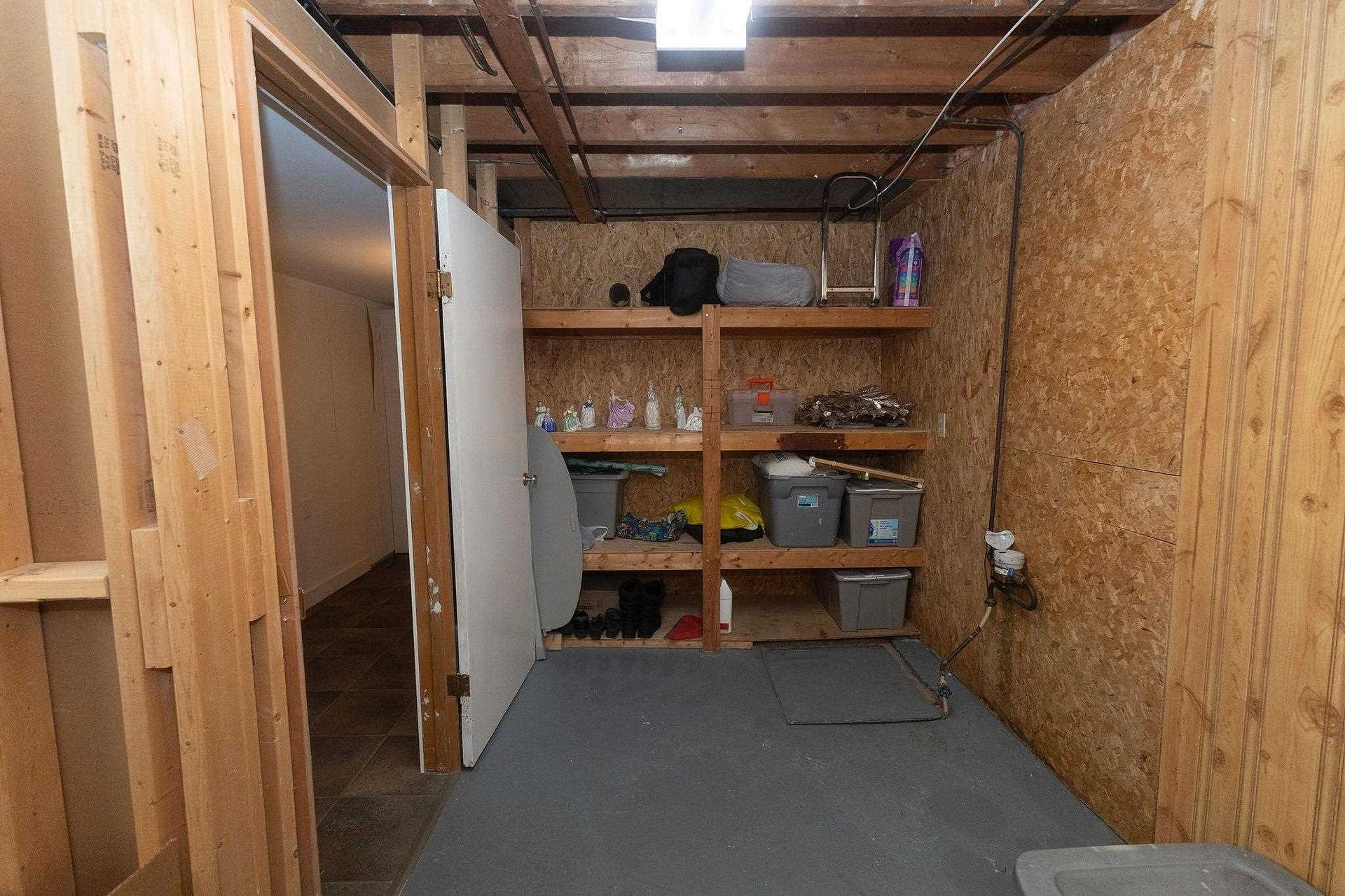 Photo 29 of 29 Routledge Avenue, Sault Ste Marie, Ward 2 — HOMEH