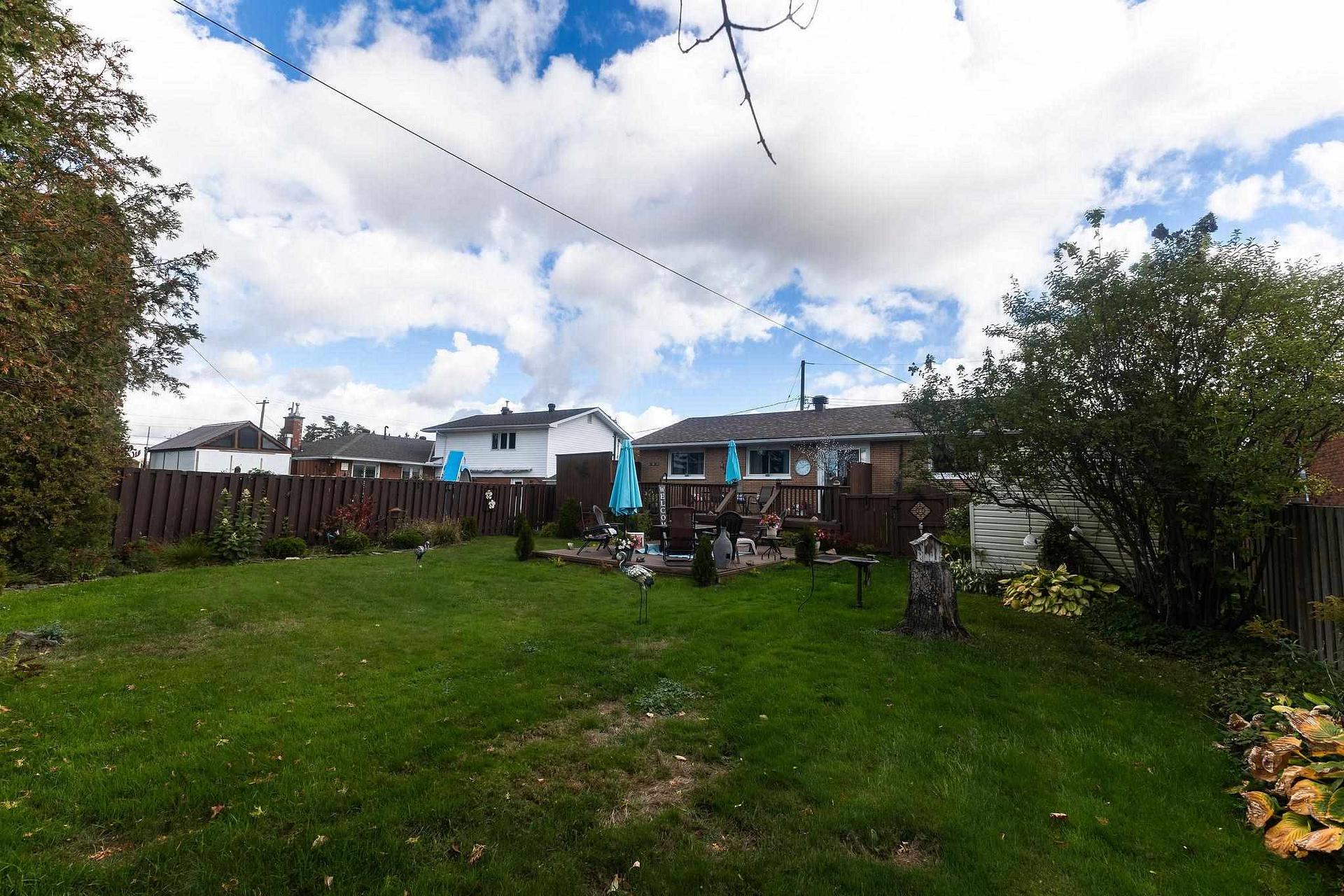 Photo 38 of 29 Routledge Avenue, Sault Ste Marie, Ward 2 — HOMEH