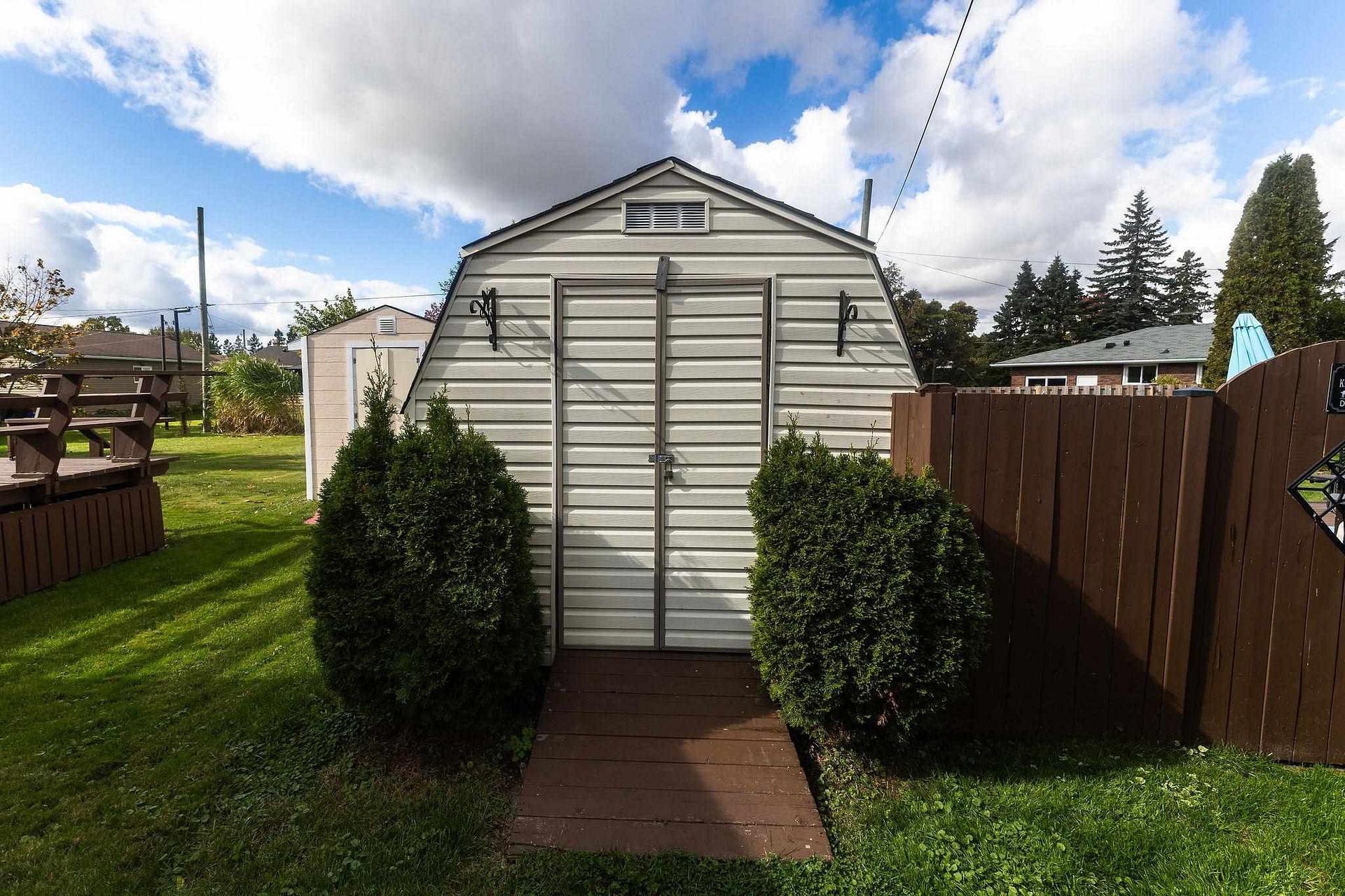 Photo 40 of 29 Routledge Avenue, Sault Ste Marie, Ward 2 — HOMEH