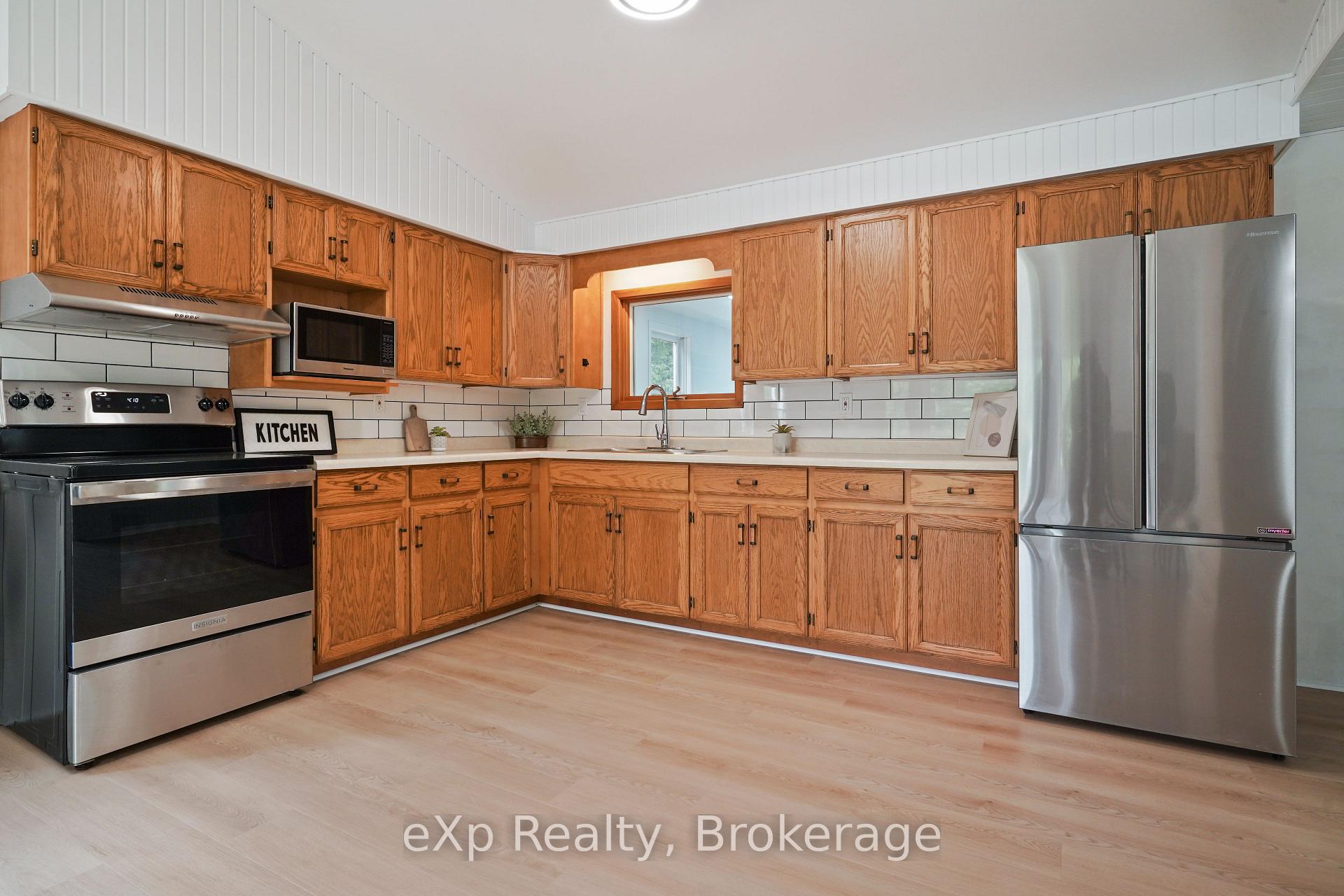 Photo 14 of 83761 Brussels Line, Morris Turnberry, Morris — HOMEH
