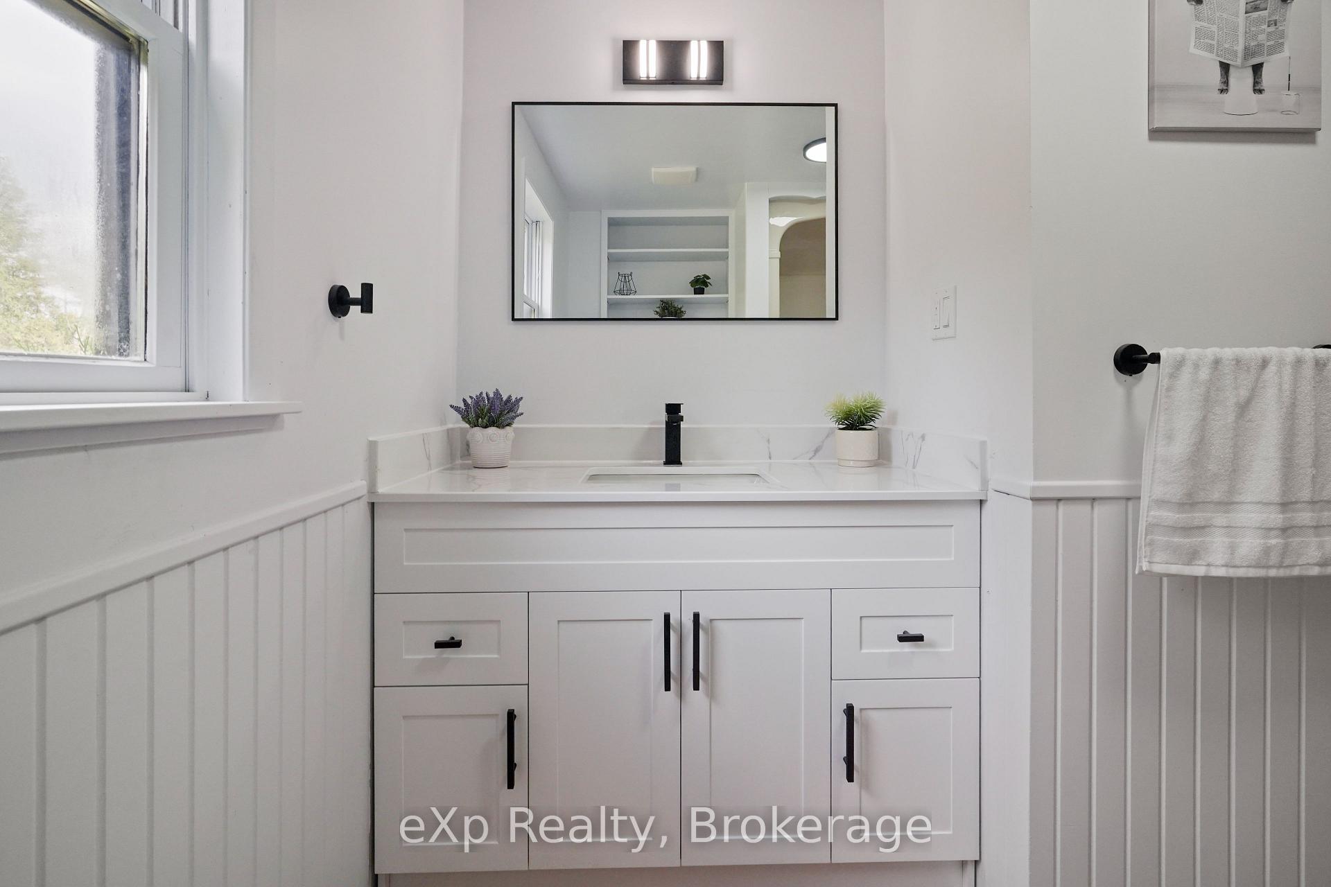 Photo 16 of 83761 Brussels Line, Morris Turnberry, Morris — HOMEH