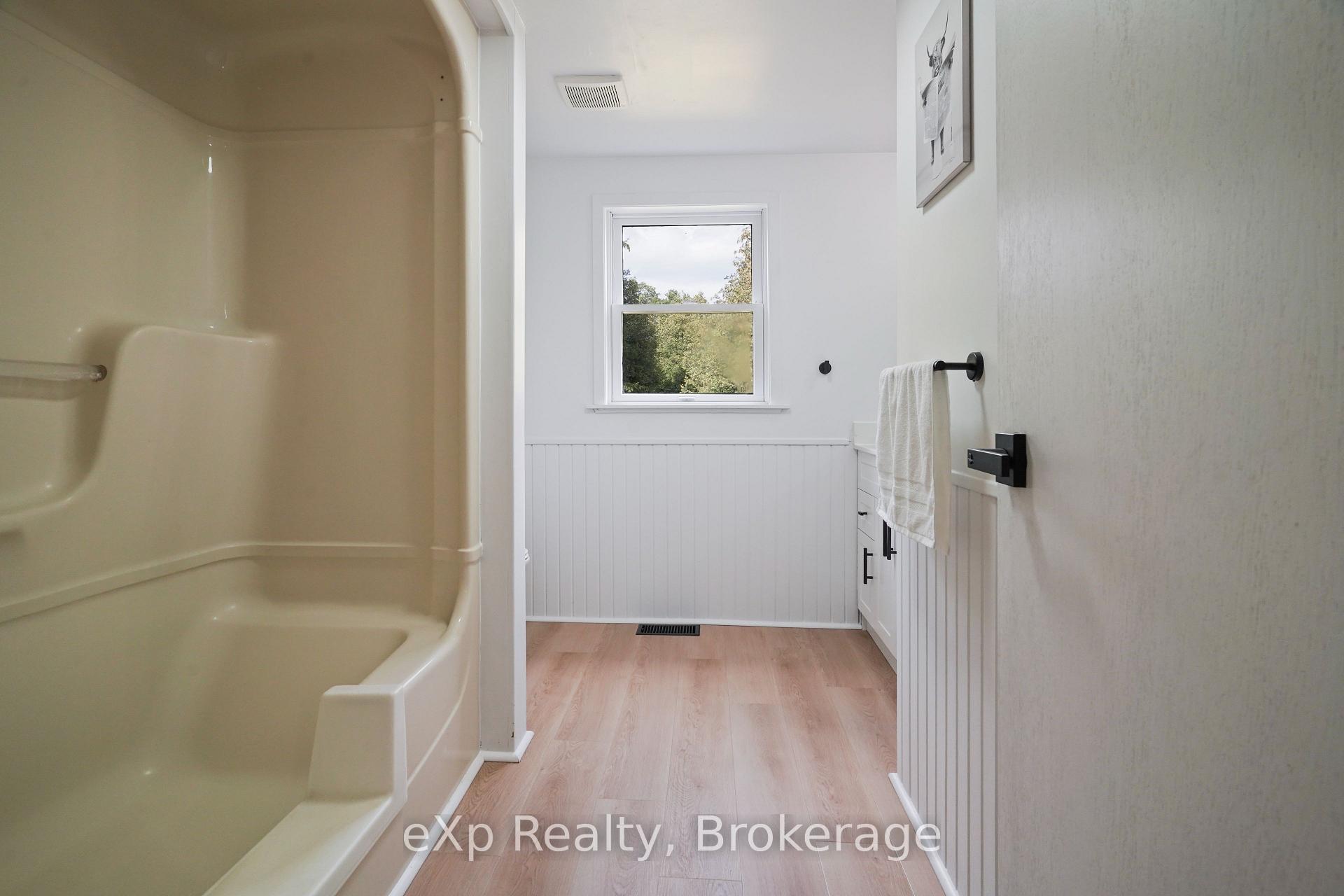 Photo 17 of 83761 Brussels Line, Morris Turnberry, Morris — HOMEH