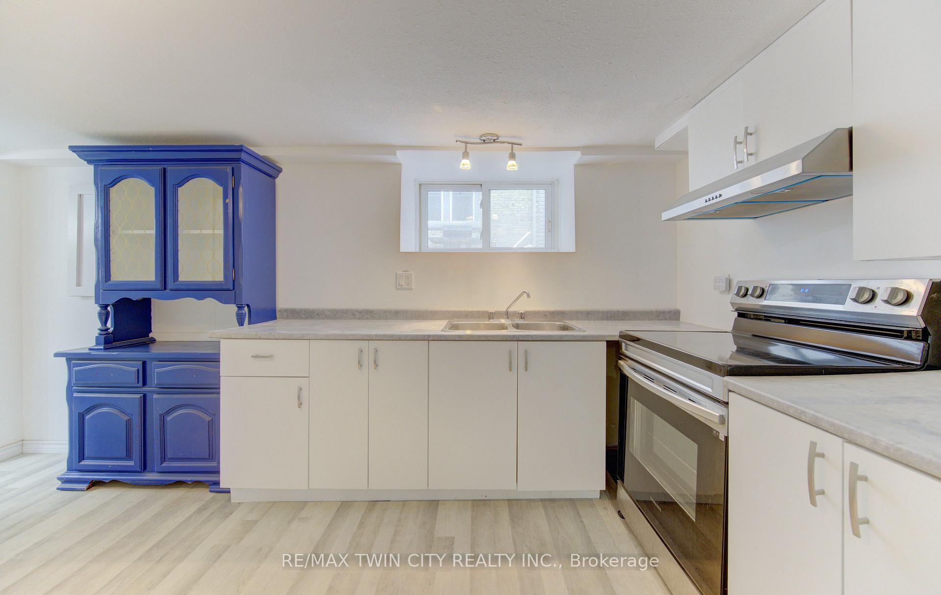 Photo 28 of 67 Louisa Street, Kitchener, KW Hospital — HOMEH