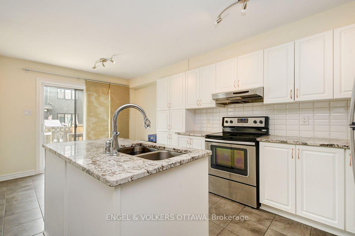Photo 11 of 561 Petrichor Crescent, Ottawa, Avalon West — HOMEH