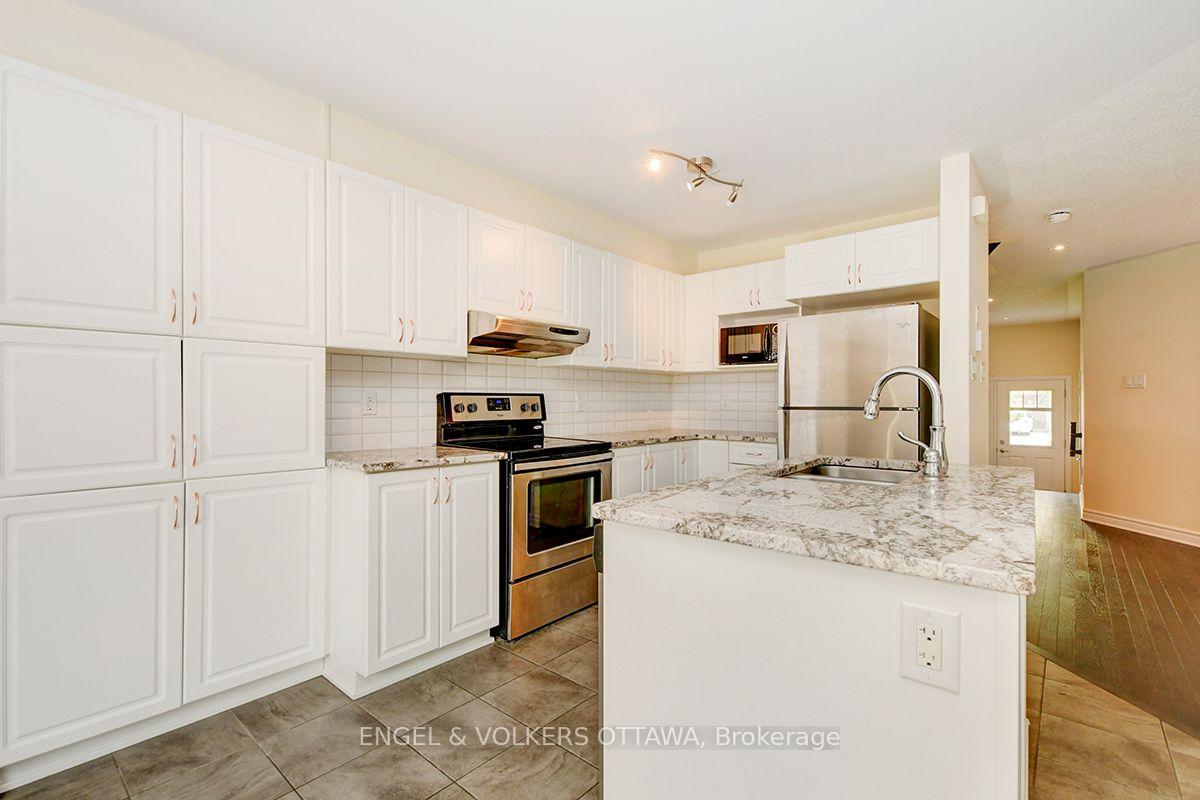 Photo 13 of 561 Petrichor Crescent, Ottawa, Avalon West — HOMEH